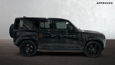 LAND ROVER DEFENDER 110