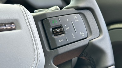 LAND ROVER DEFENDER 110