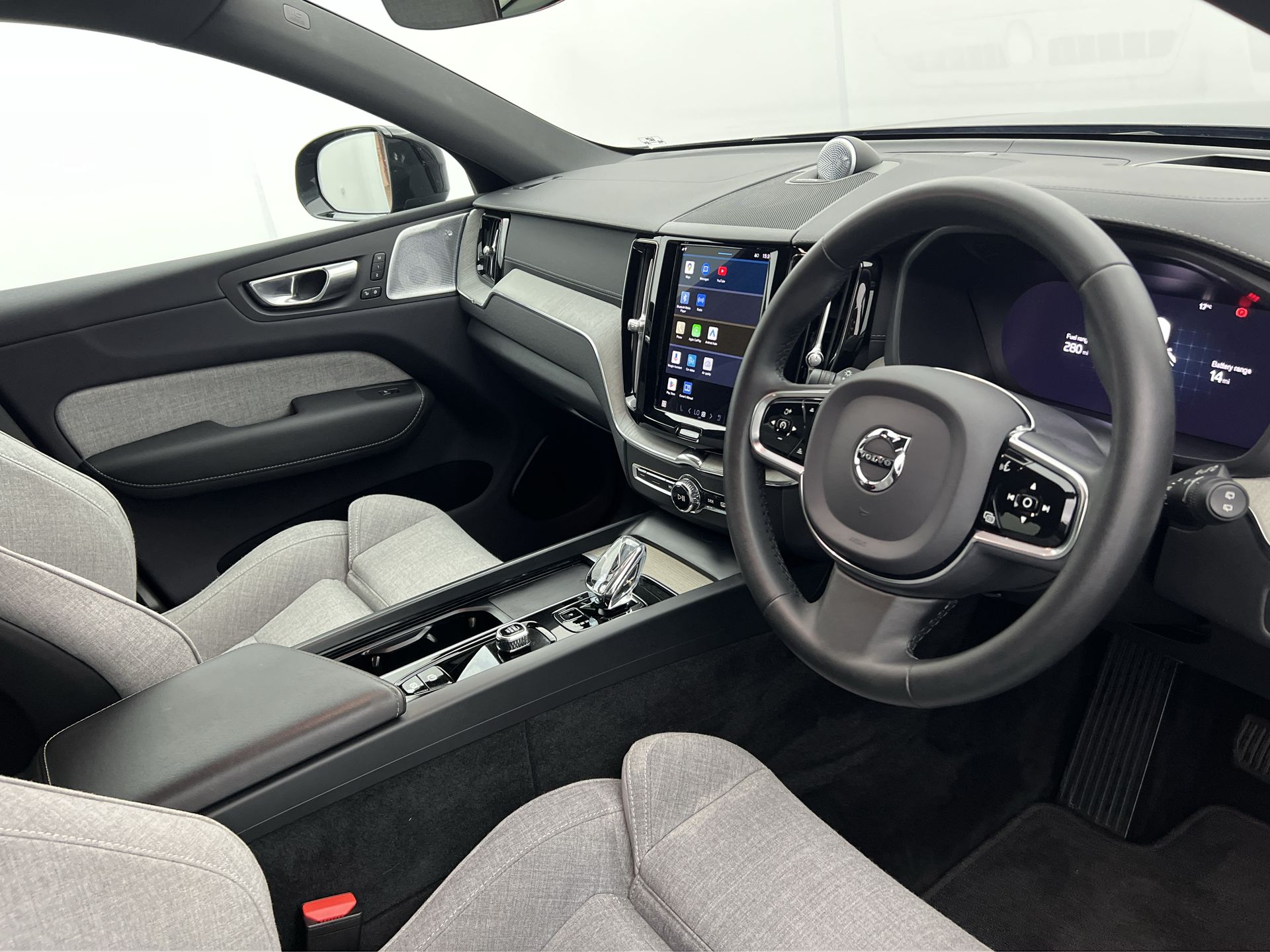 T8 455 RC PHEV DARK AWD GTRON