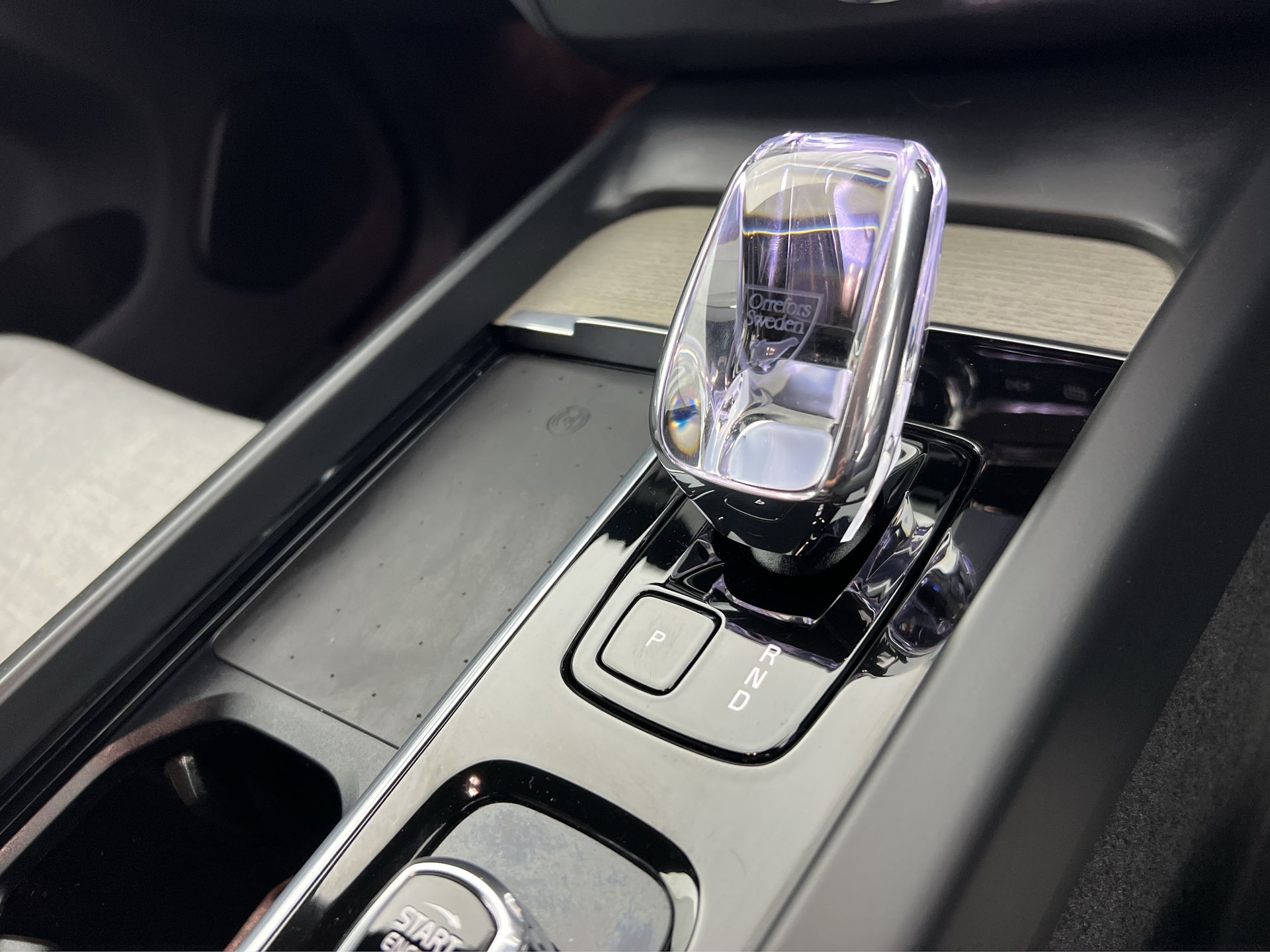 T8 455 RC PHEV DARK AWD GTRON