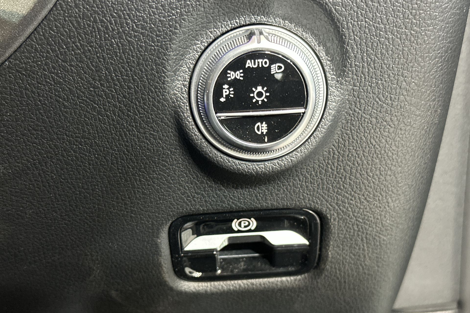 C200 PREMIUM 9G-TRONIC