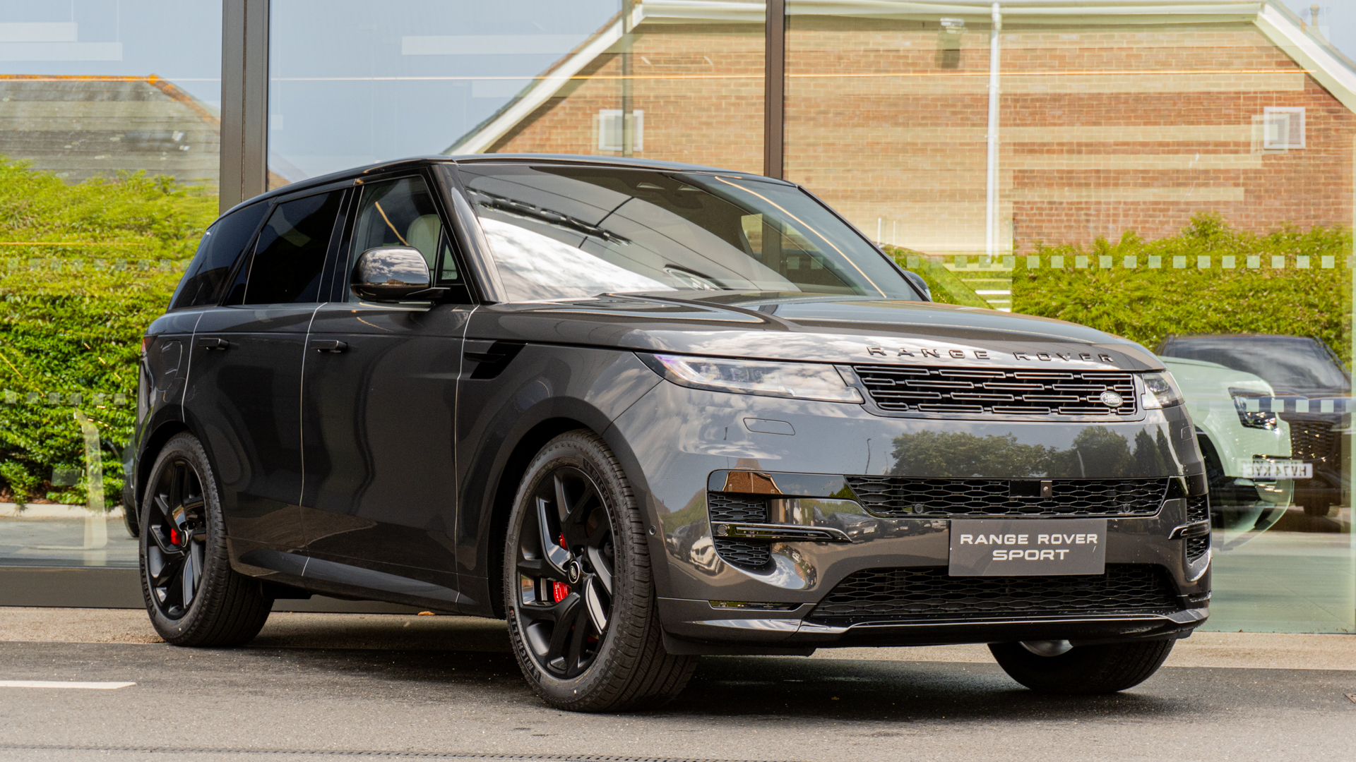 RANGE ROVER SPORT 3.0 D250 EDITION 5DR AUTO ESTATE