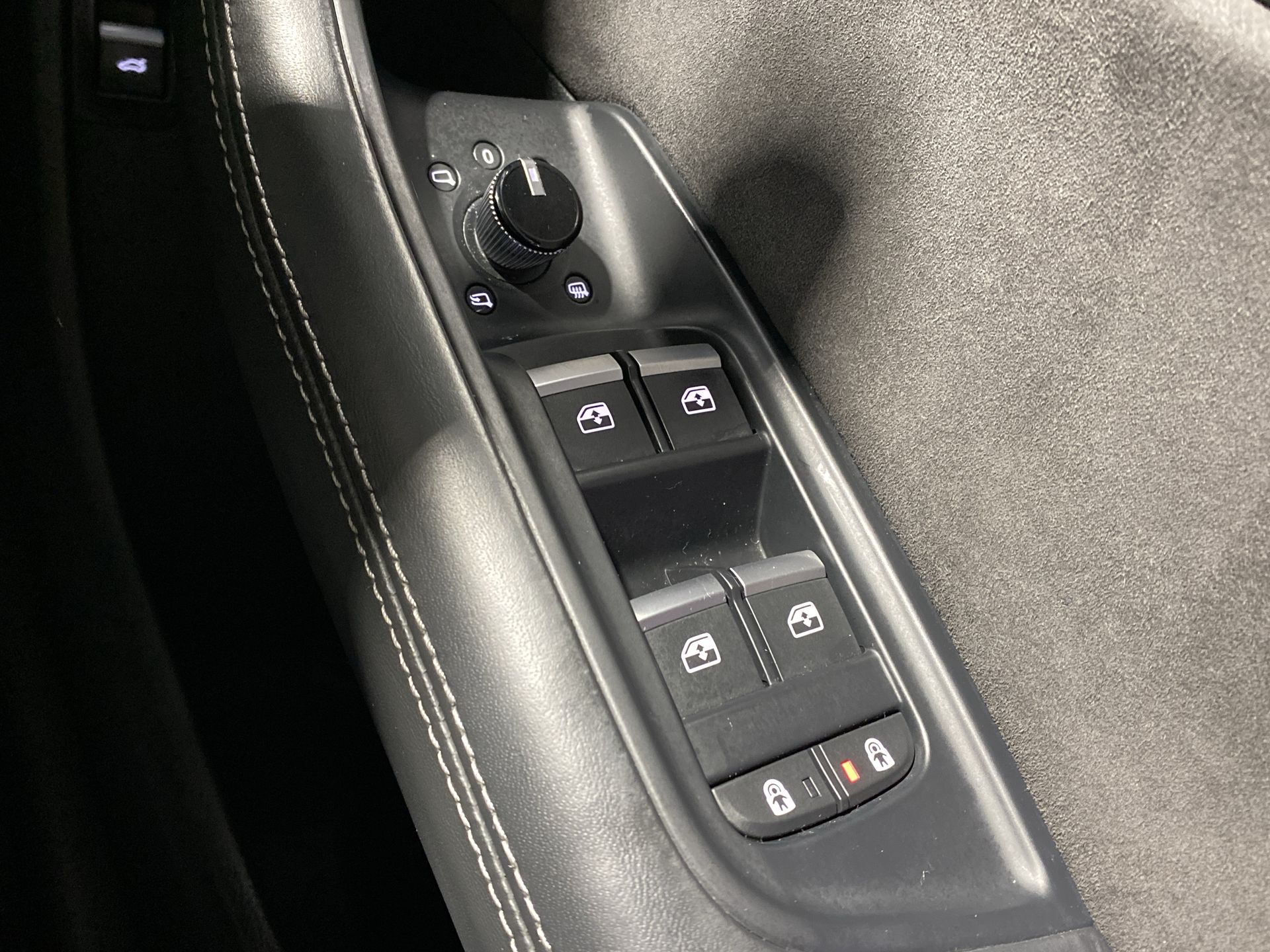 SQ8 TFSI QUATTRO BLACK EDITION TIPTRONIC