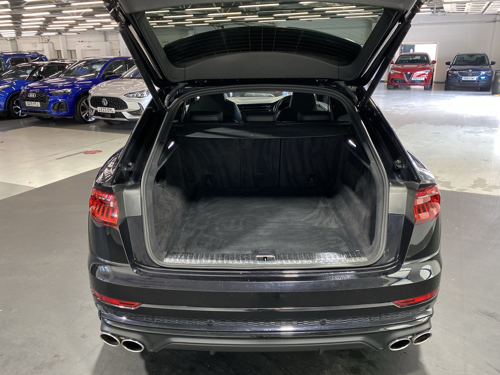 SQ8 TFSI QUATTRO BLACK EDITION TIPTRONIC
