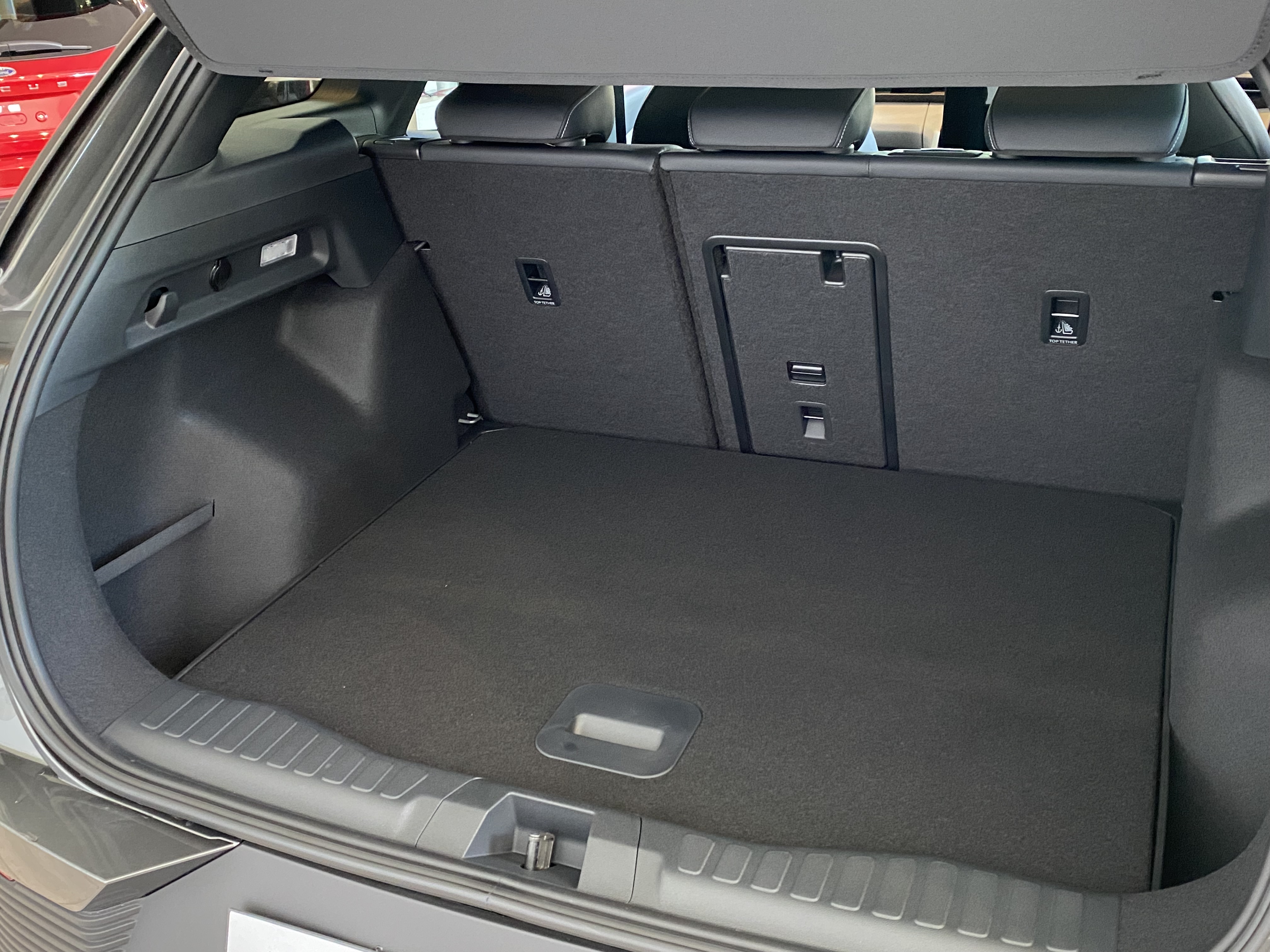 FORD EXPLORER 210KW PREMIUM 77KWH 5DR AUTO