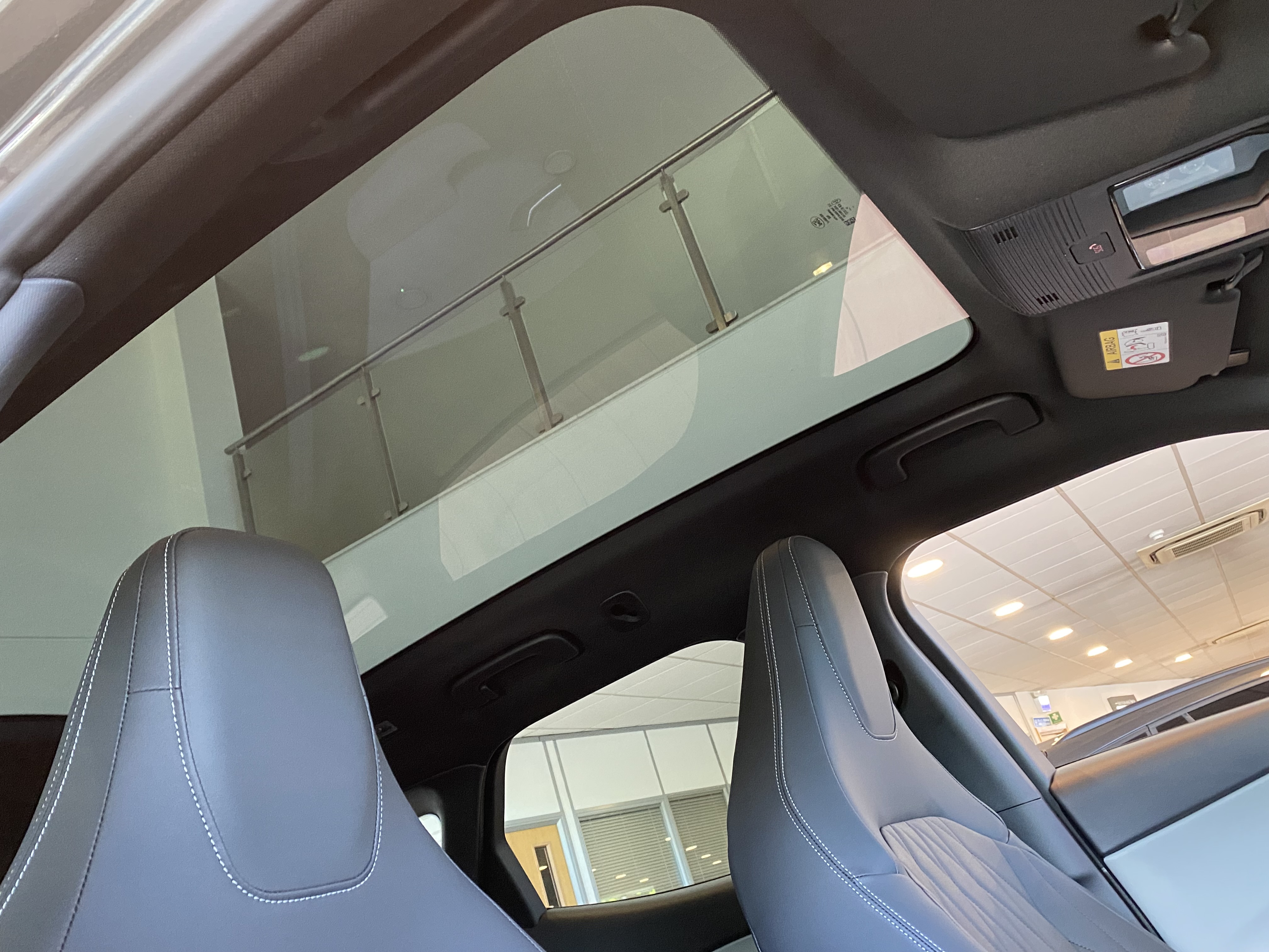 FORD EXPLORER 210KW PREMIUM 77KWH 5DR AUTO