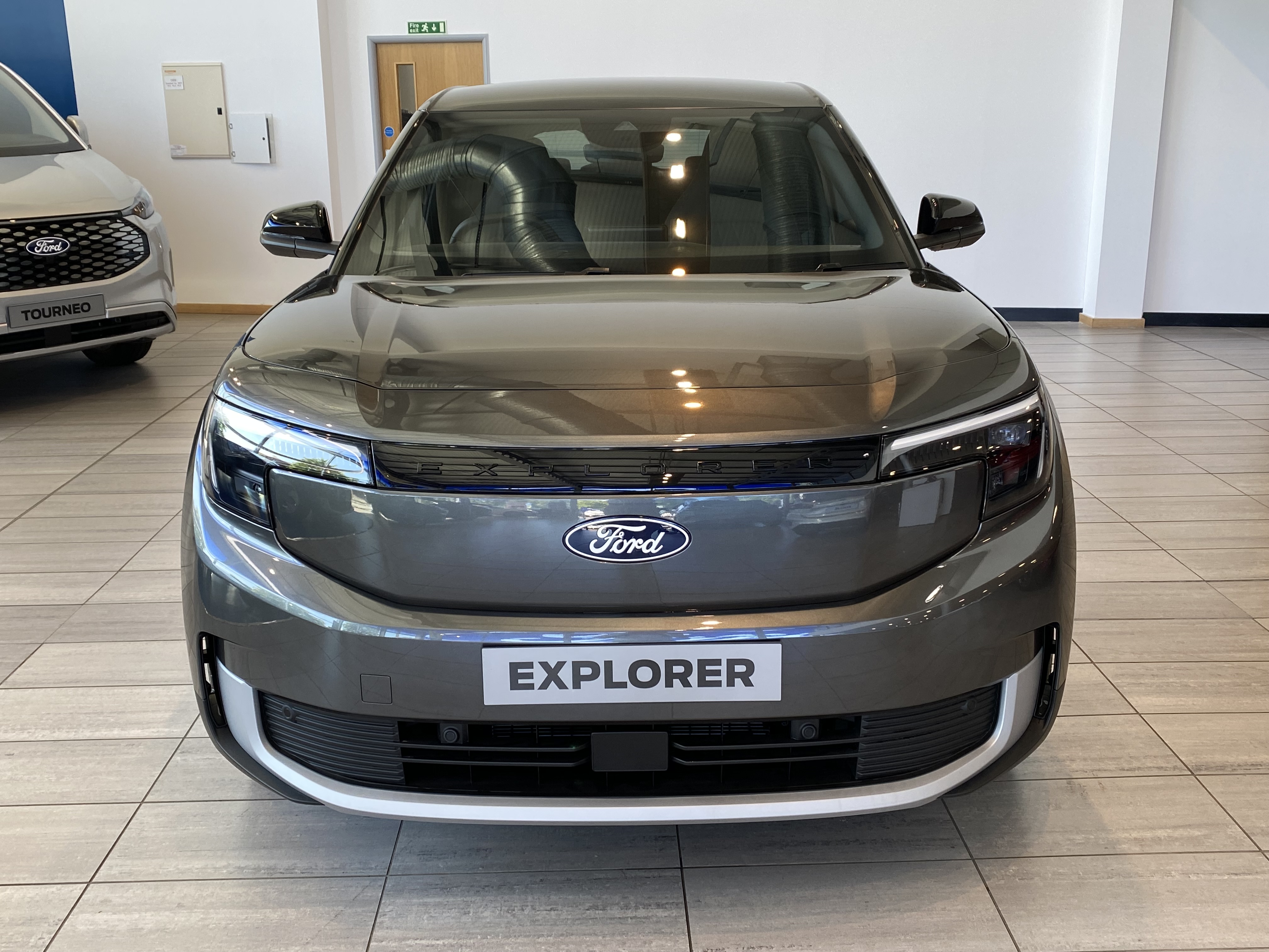 FORD EXPLORER 210KW PREMIUM 77KWH 5DR AUTO