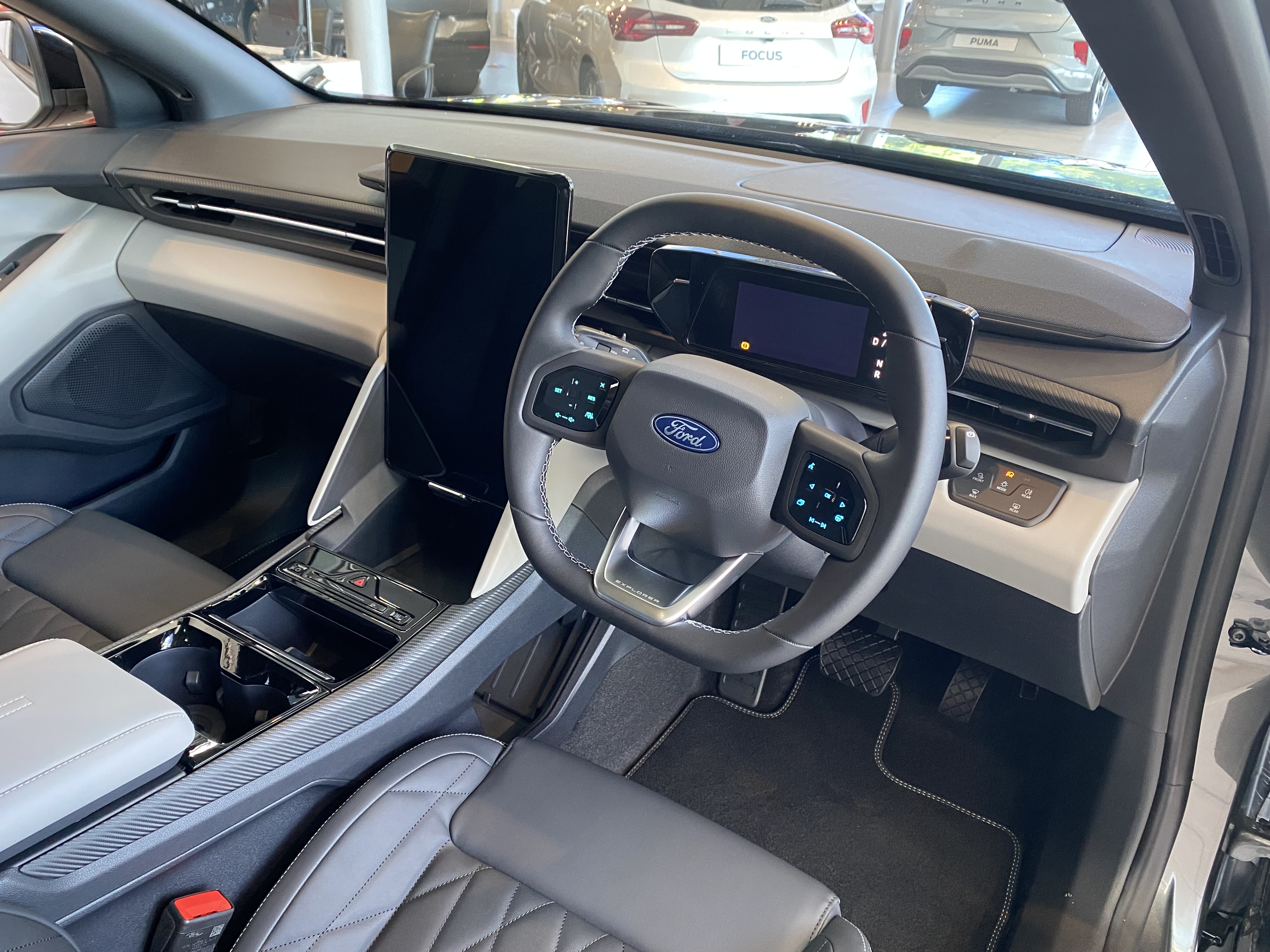 FORD EXPLORER 210KW PREMIUM 77KWH 5DR AUTO