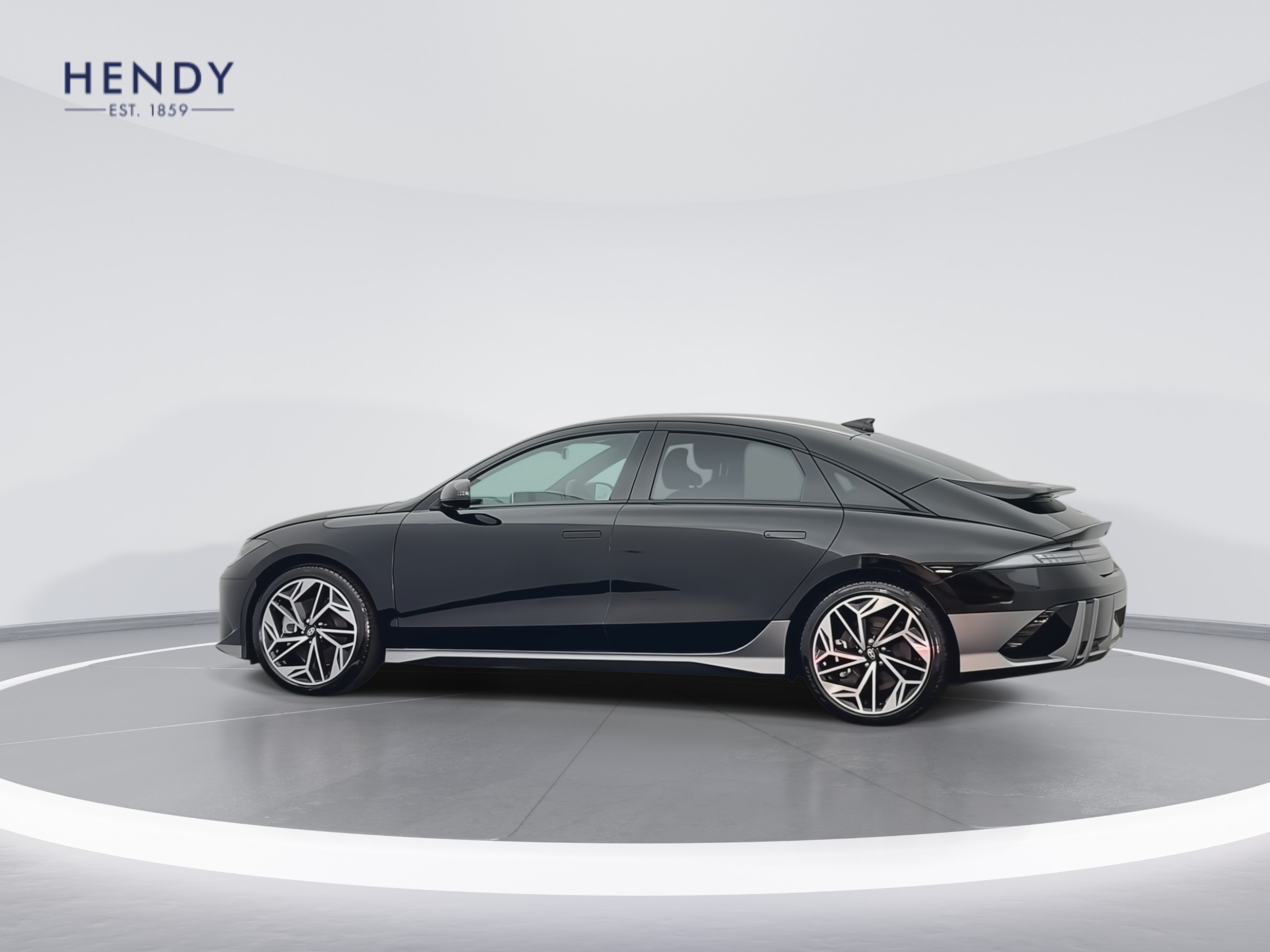 77KWH AWD