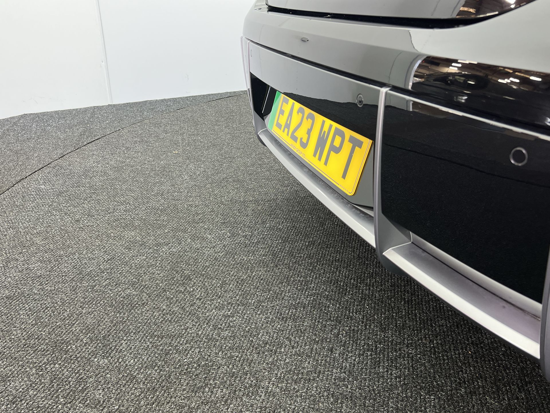 77KWH AWD