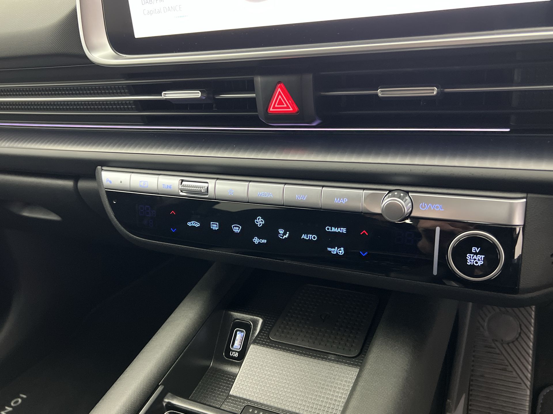 77KWH AWD