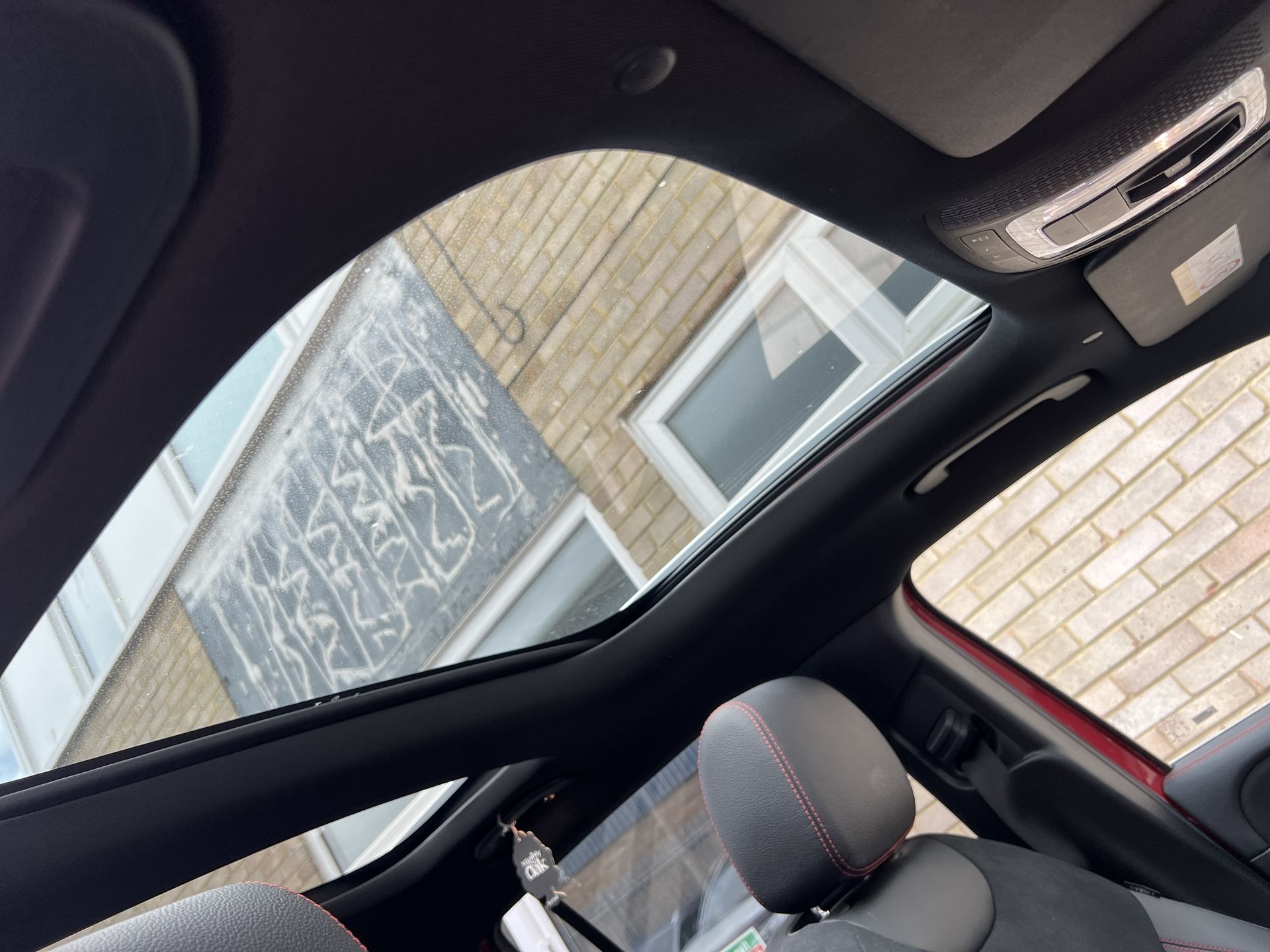 GLB 200 PREMIUM PLUS 7G-TRONIC