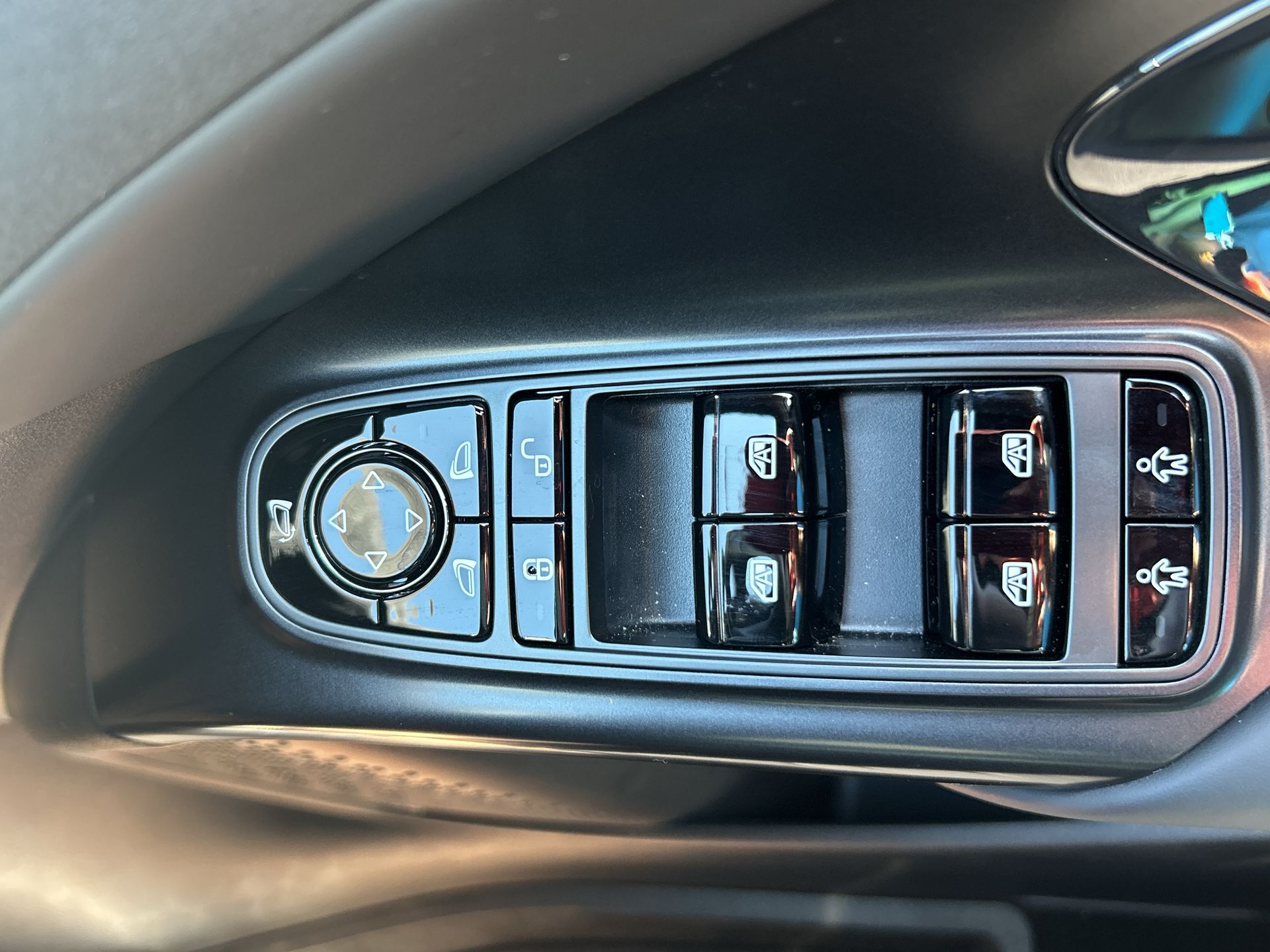 83KWH