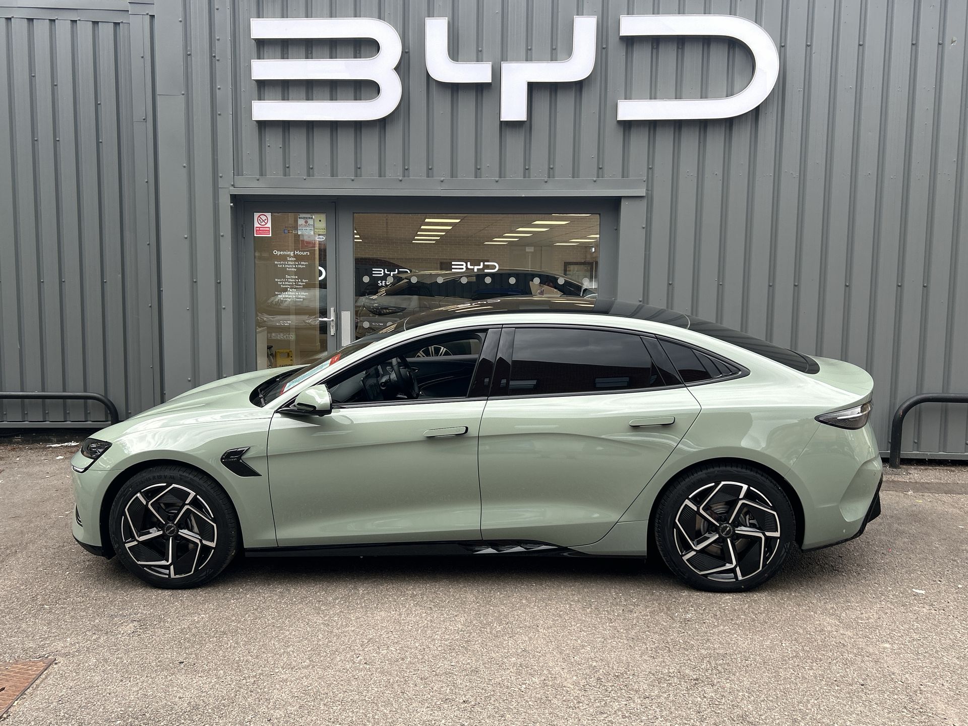 83KWH