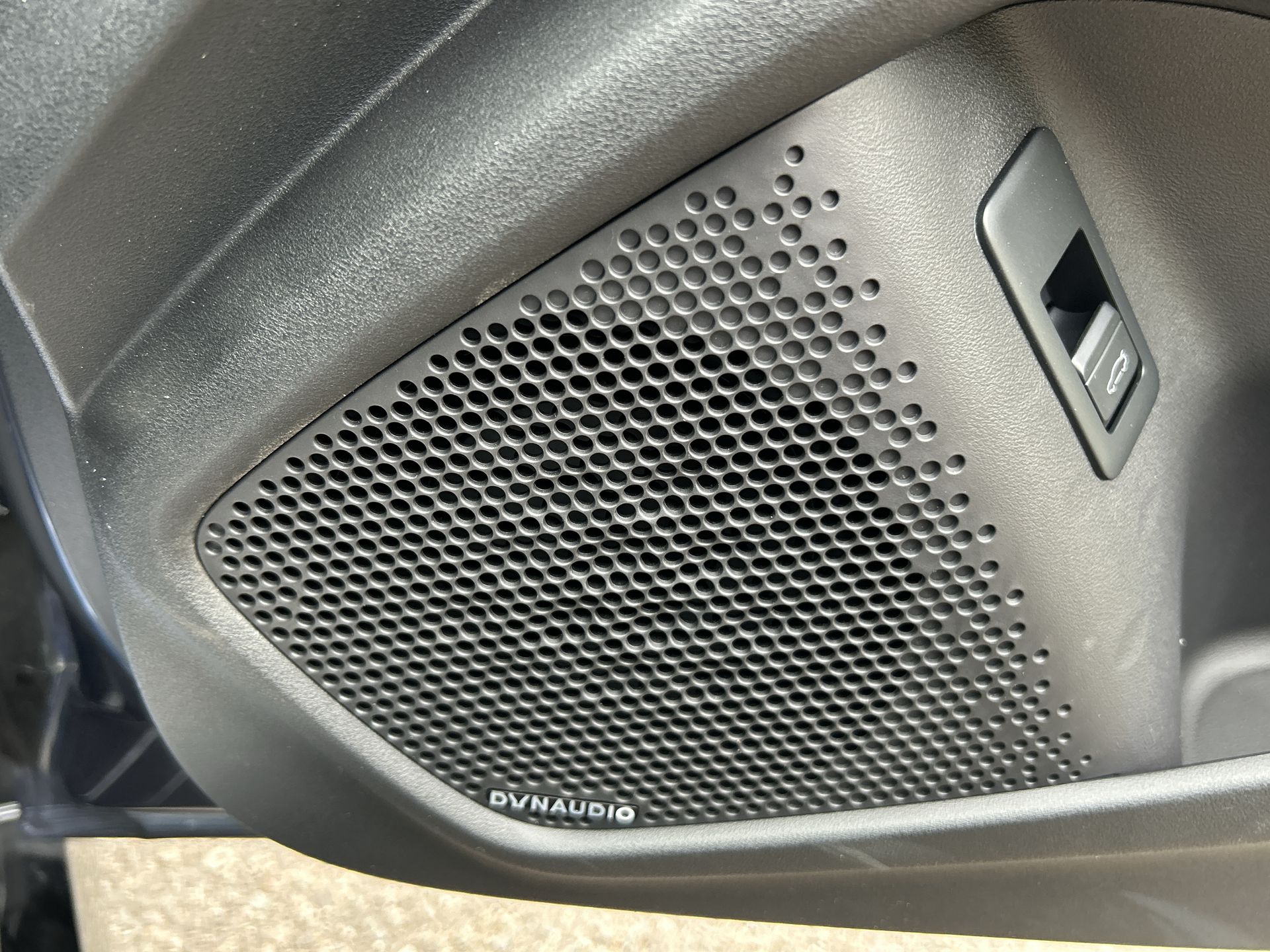 SEAL 390KW EXCELLENCE AWD 83KWH 4DR AUTO SALOON