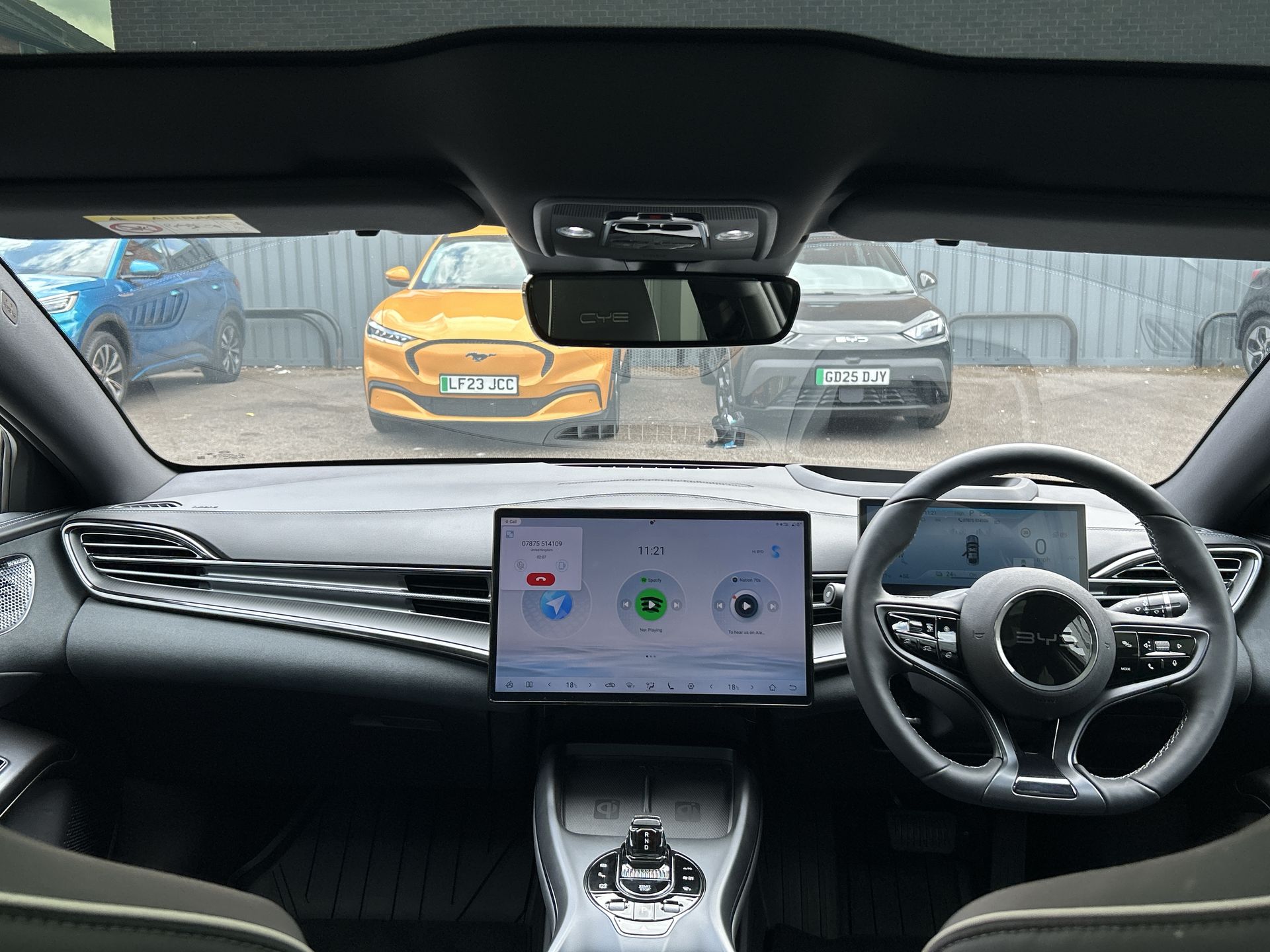 AWD 83KWH