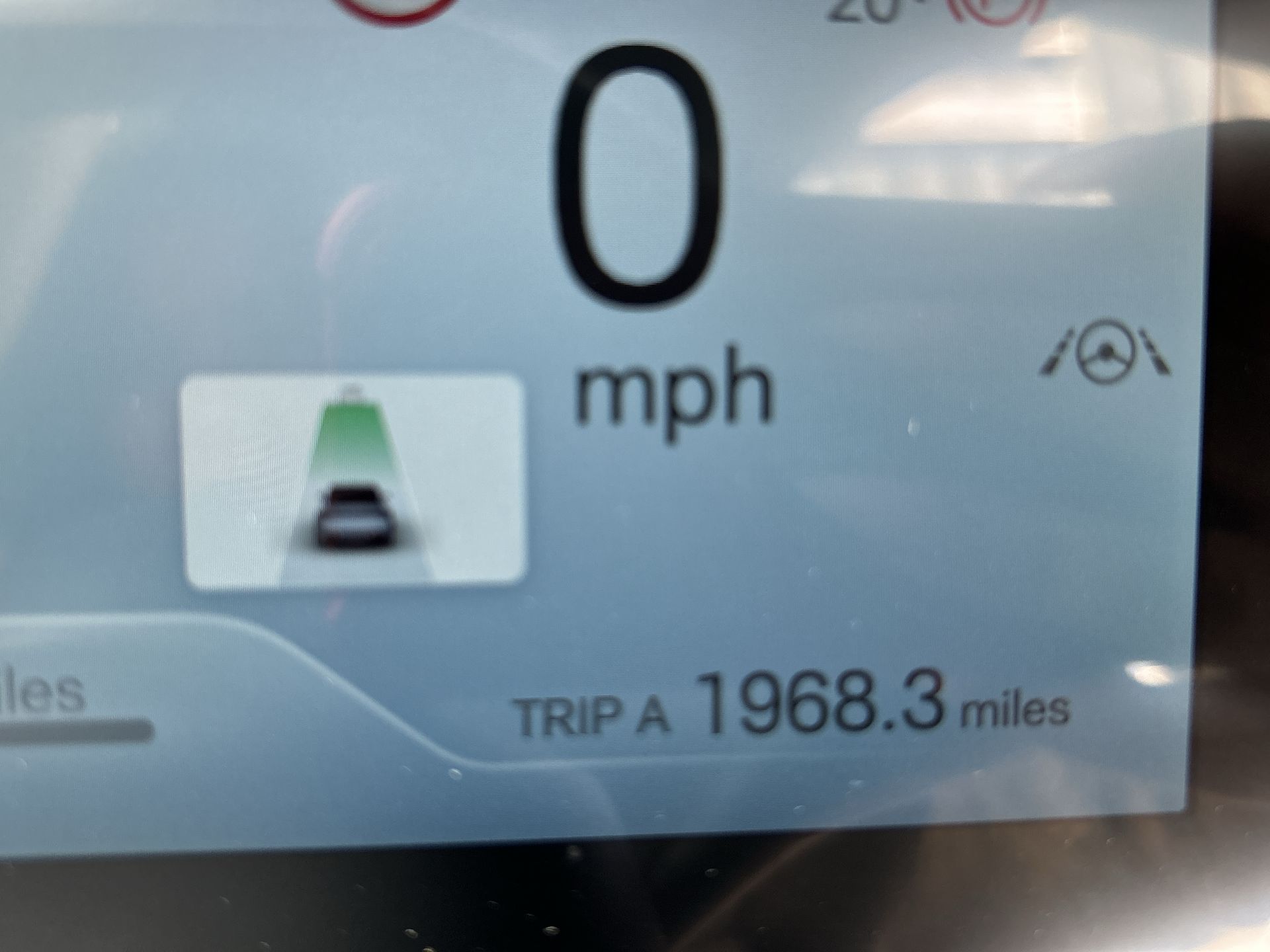 AWD 83KWH