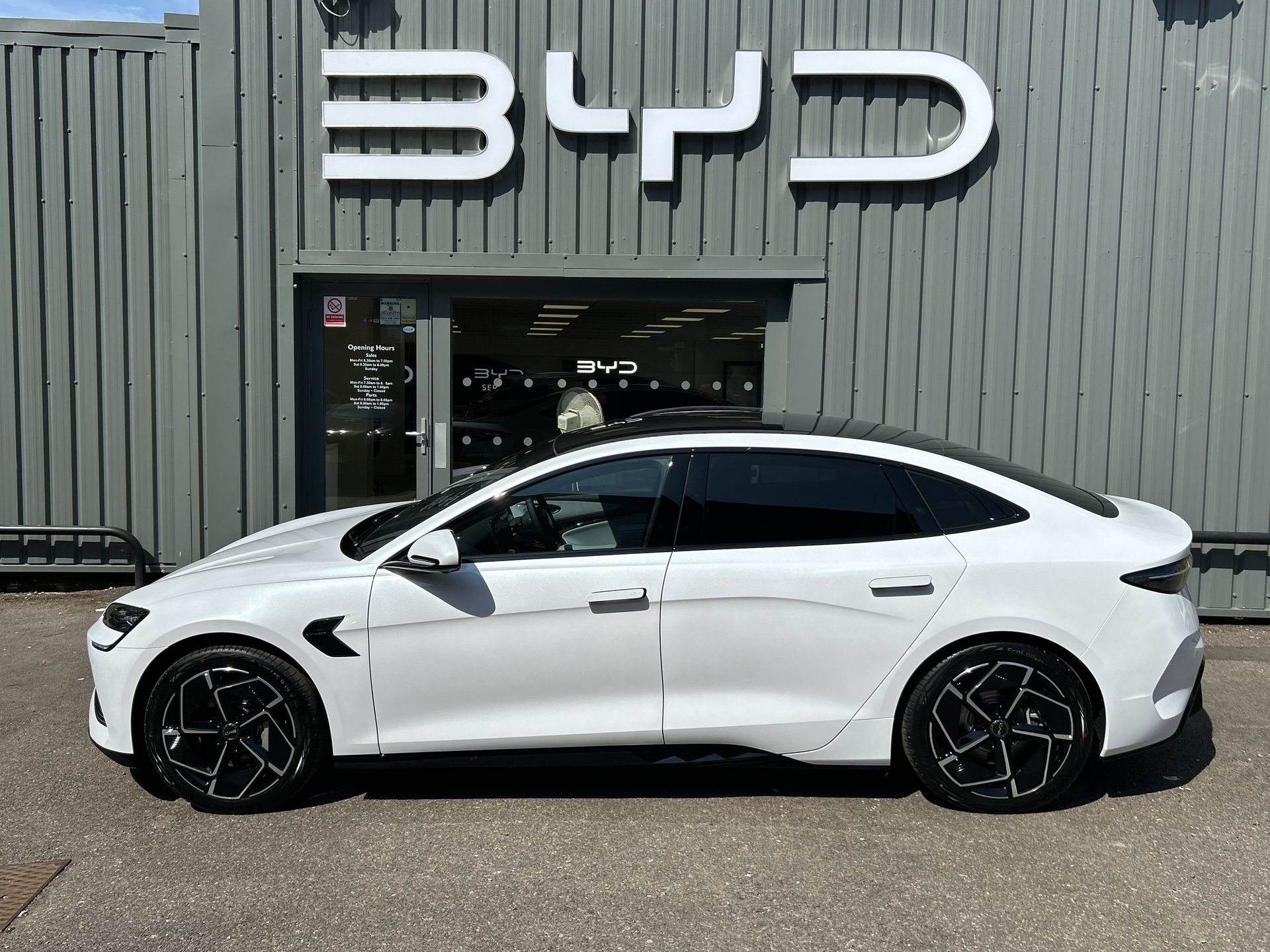 SEAL 390KW EXCELLENCE AWD 83KWH 4DR AUTO SALOON