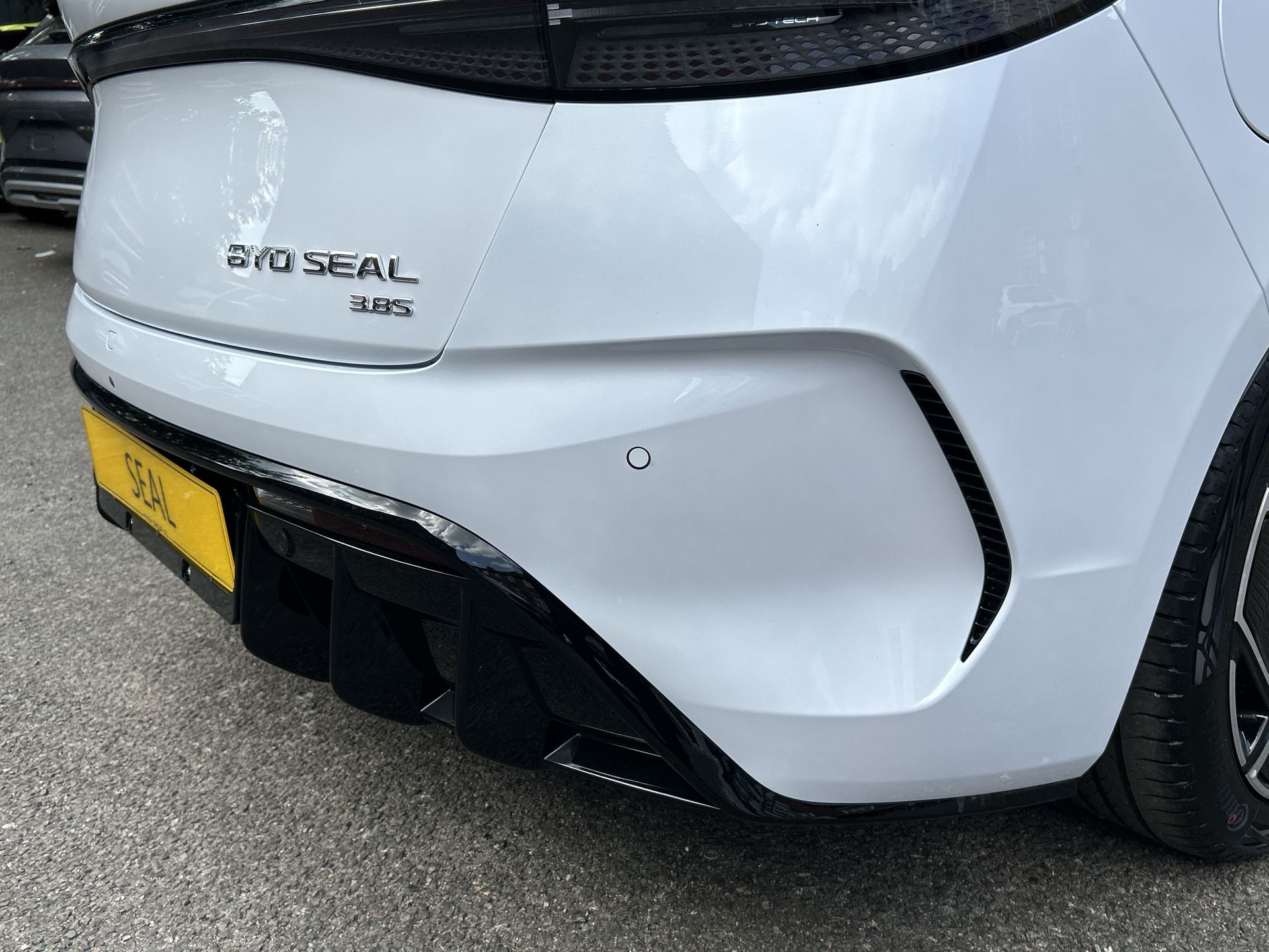 SEAL 390KW EXCELLENCE AWD 83KWH 4DR AUTO SALOON