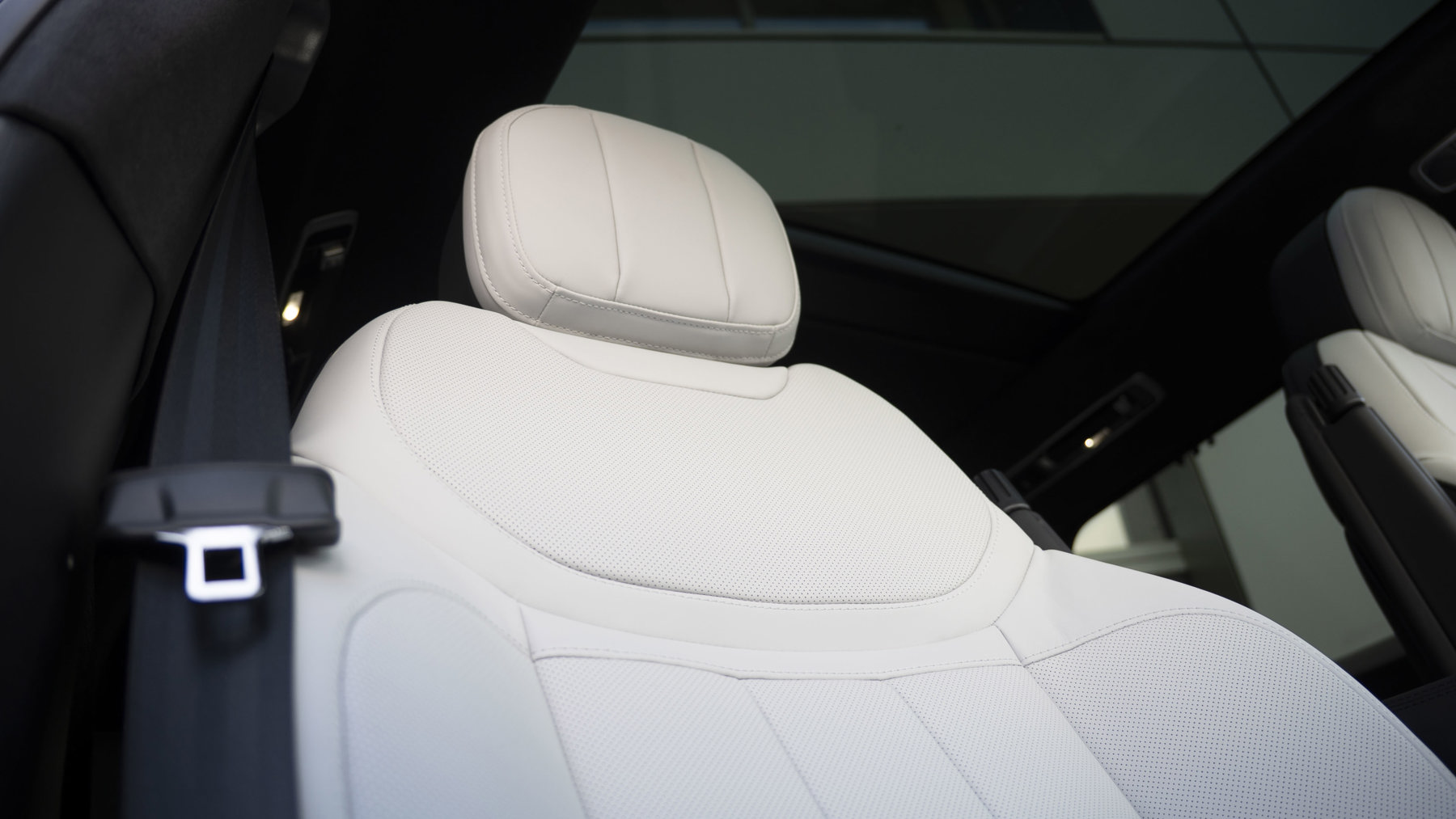 Land Rover RANGE ROVER SPORT, SUV, Santorini Black.