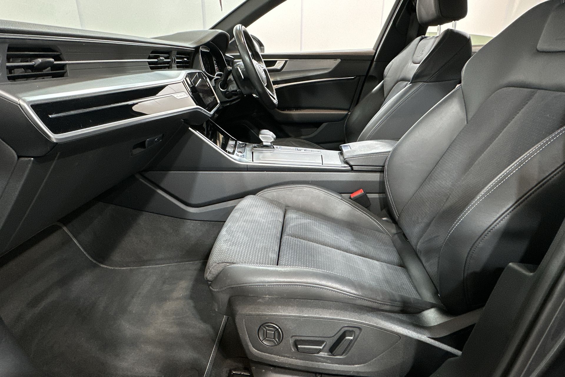 55 TFSI QUATTRO S TRONIC C+S PACK