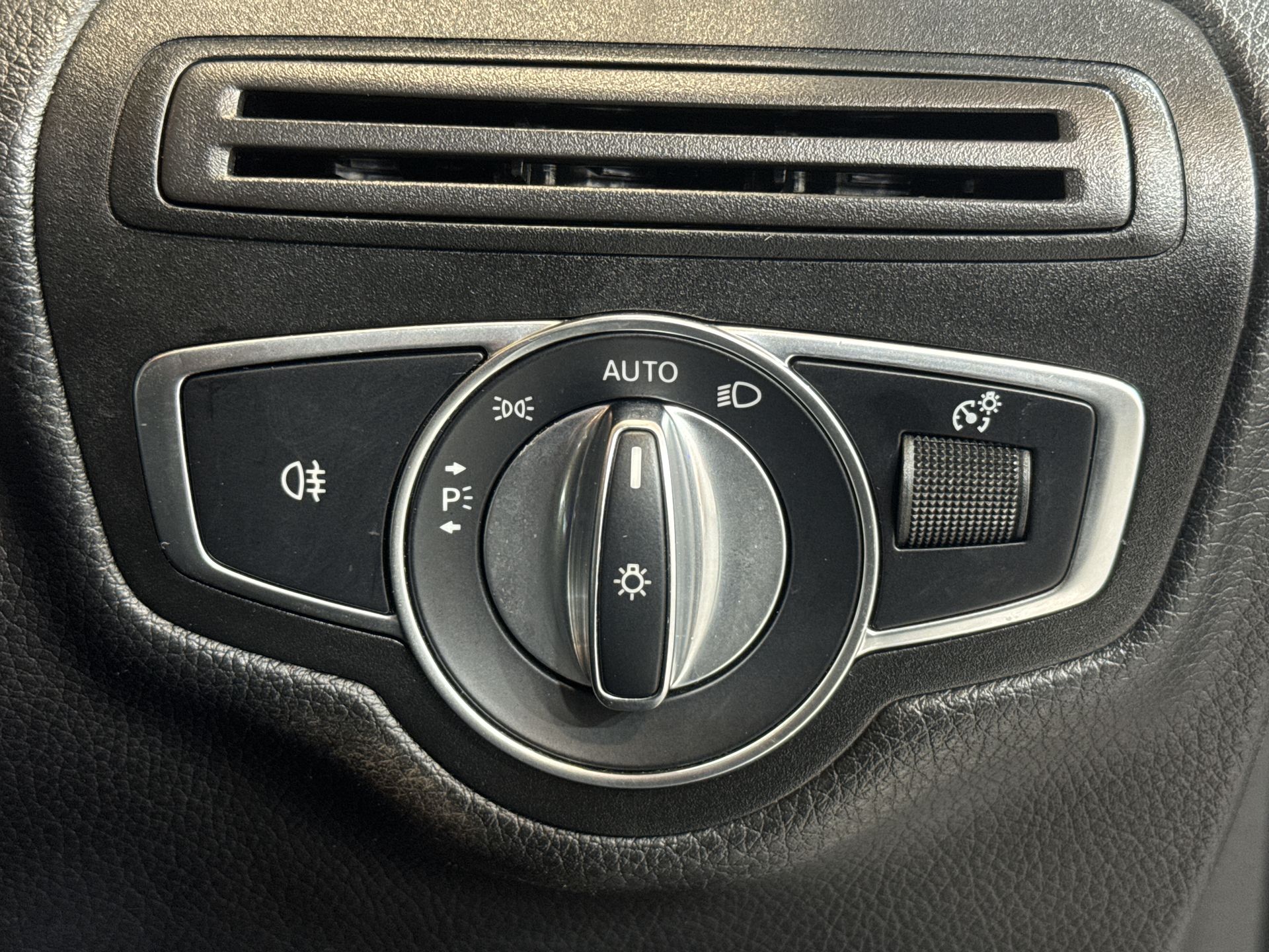 GLC 300D 4MATIC PREMIUM 9G-TRONIC