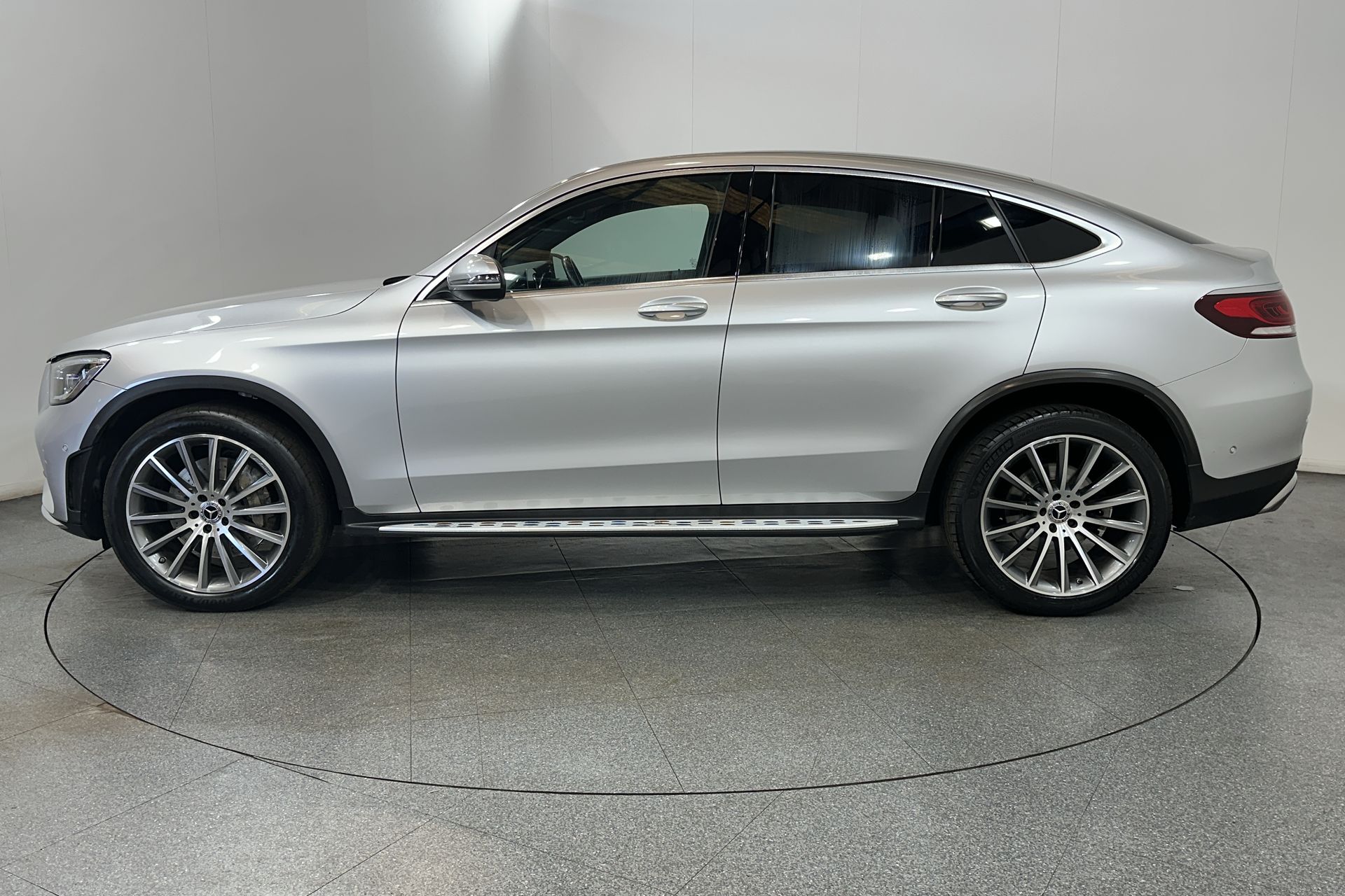 GLC 300D 4MATIC PREMIUM 9G-TRONIC