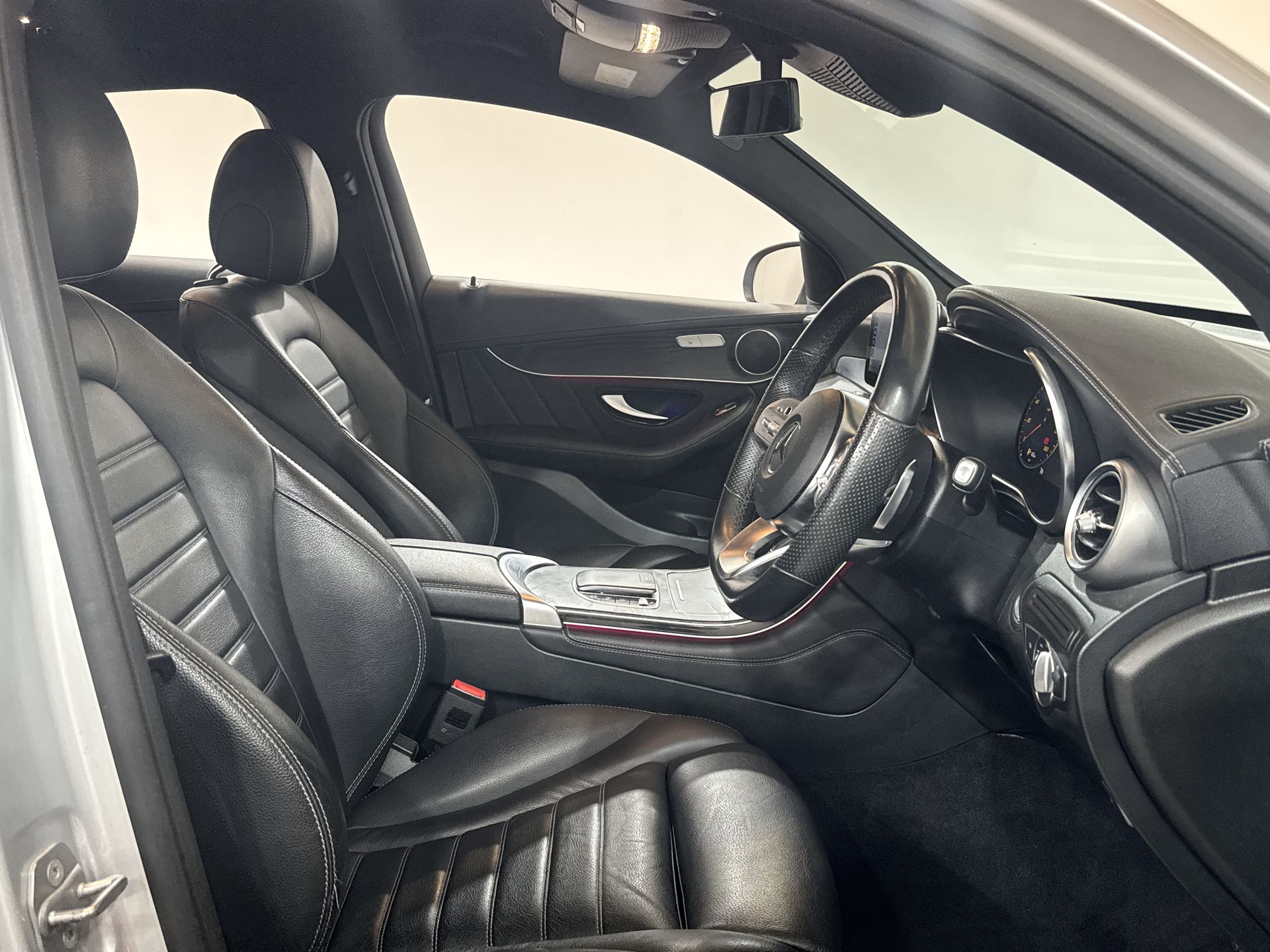 GLC 300D 4MATIC PREMIUM 9G-TRONIC