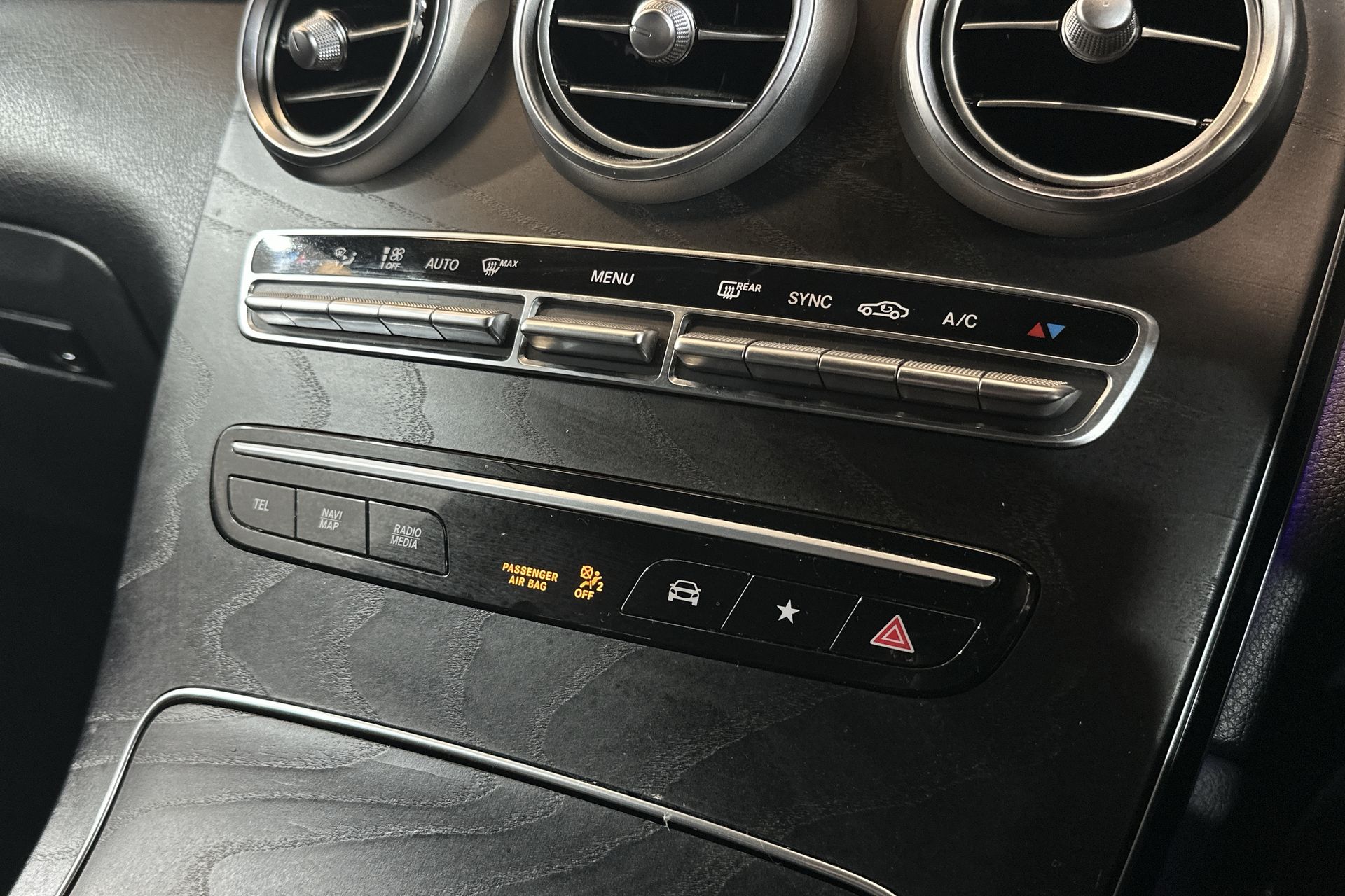 GLC 300D 4MATIC PREMIUM 9G-TRONIC