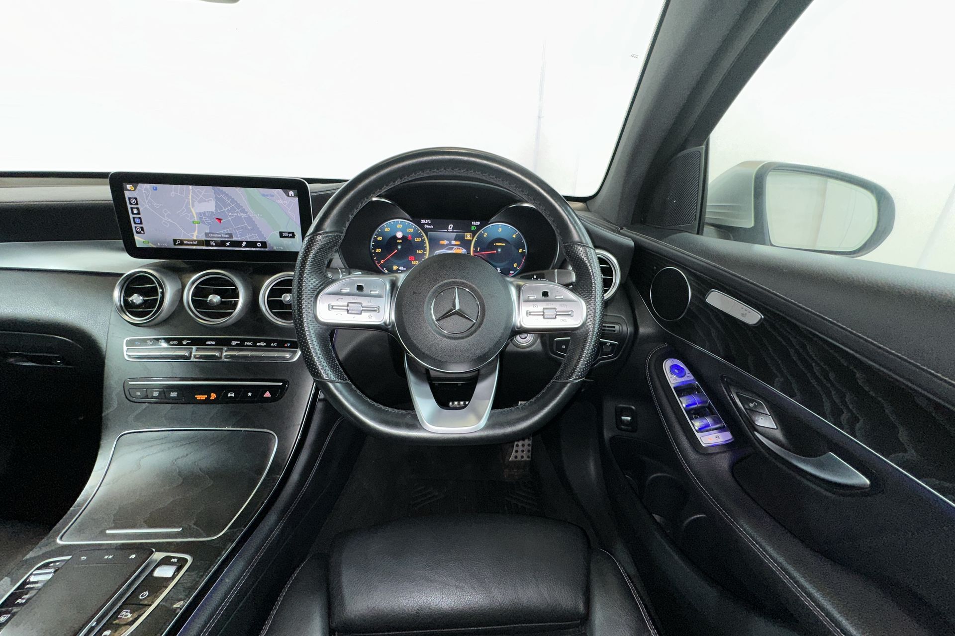 GLC 300D 4MATIC PREMIUM 9G-TRONIC