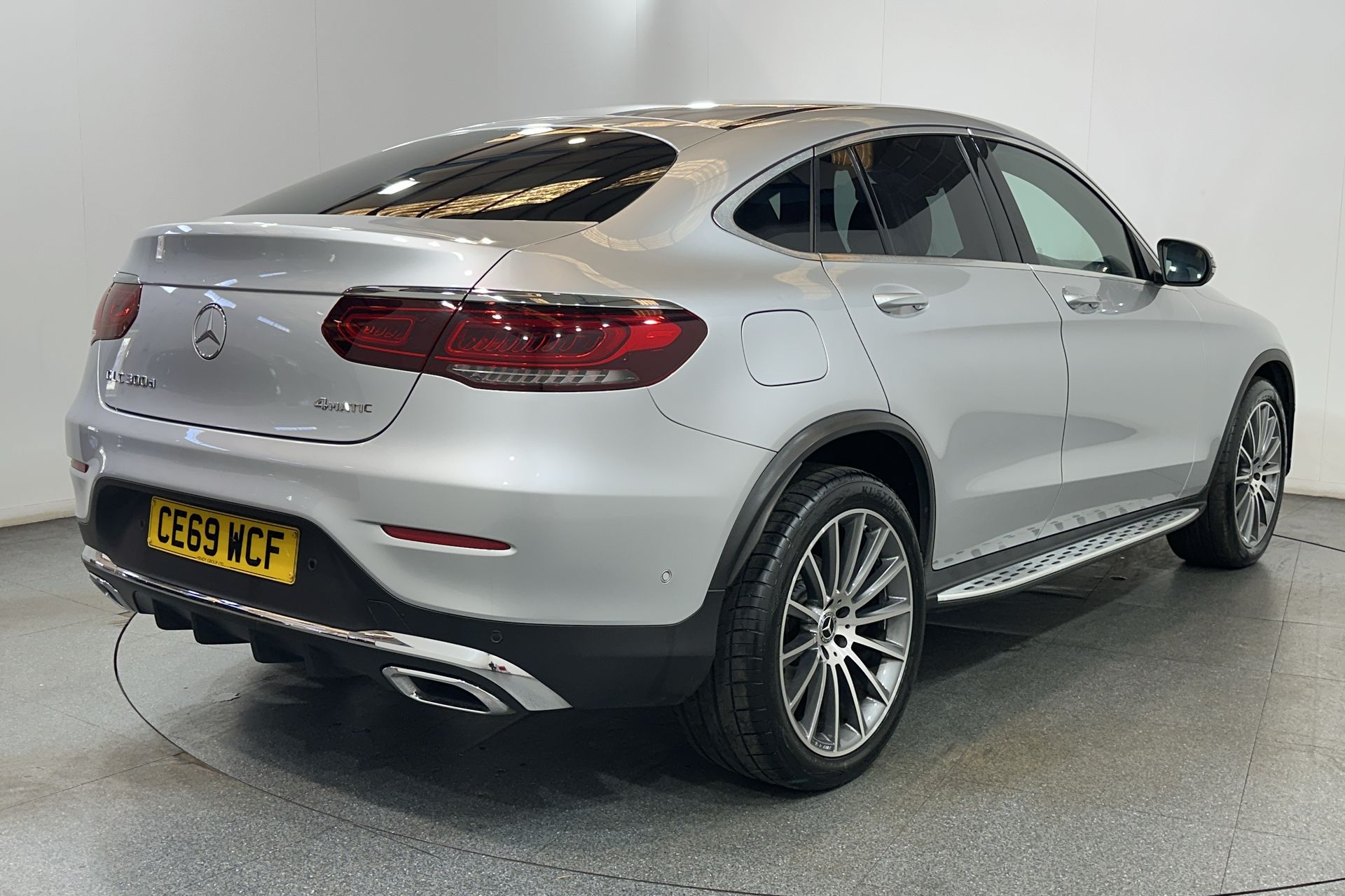 GLC 300D 4MATIC PREMIUM 9G-TRONIC