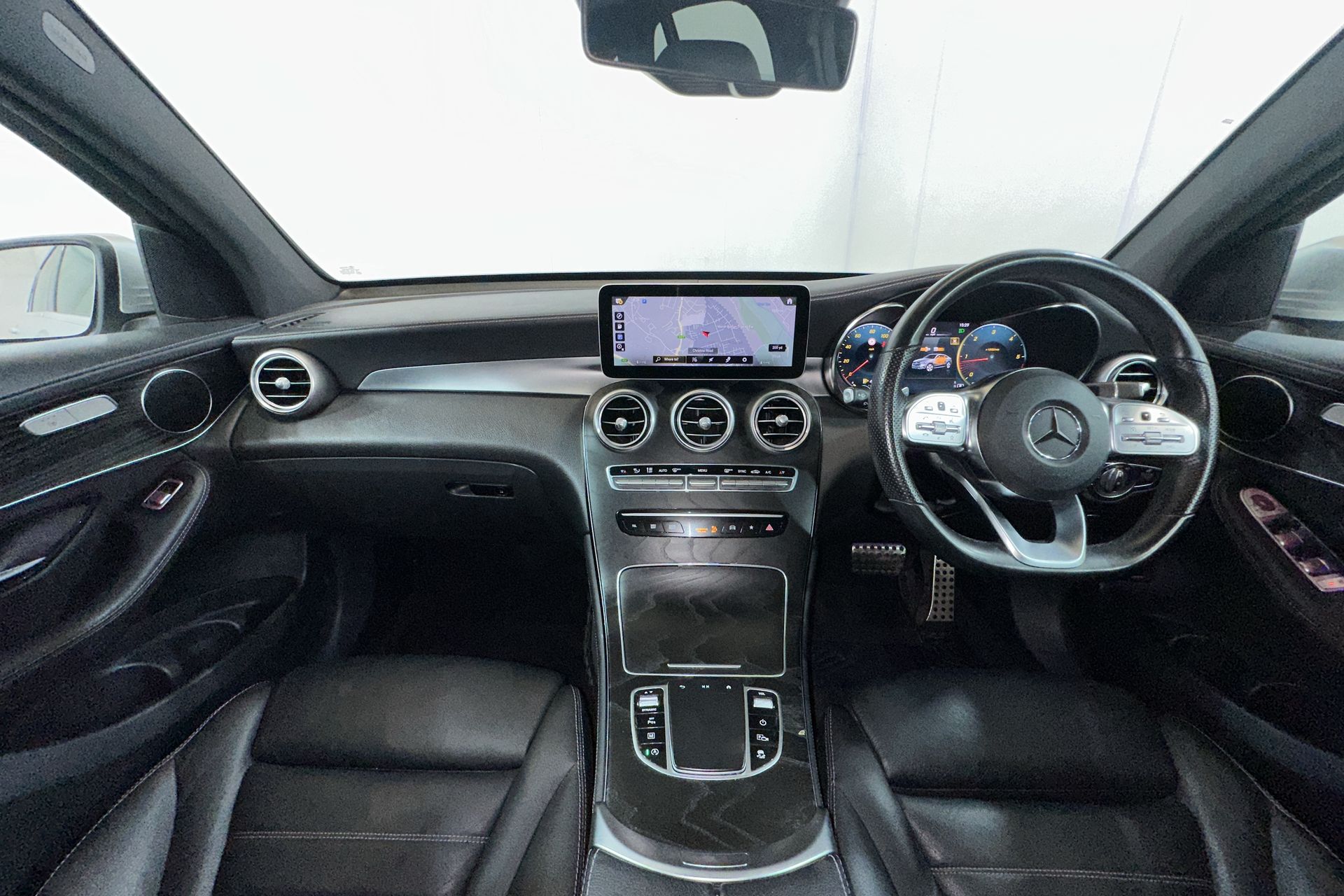 GLC 300D 4MATIC PREMIUM 9G-TRONIC