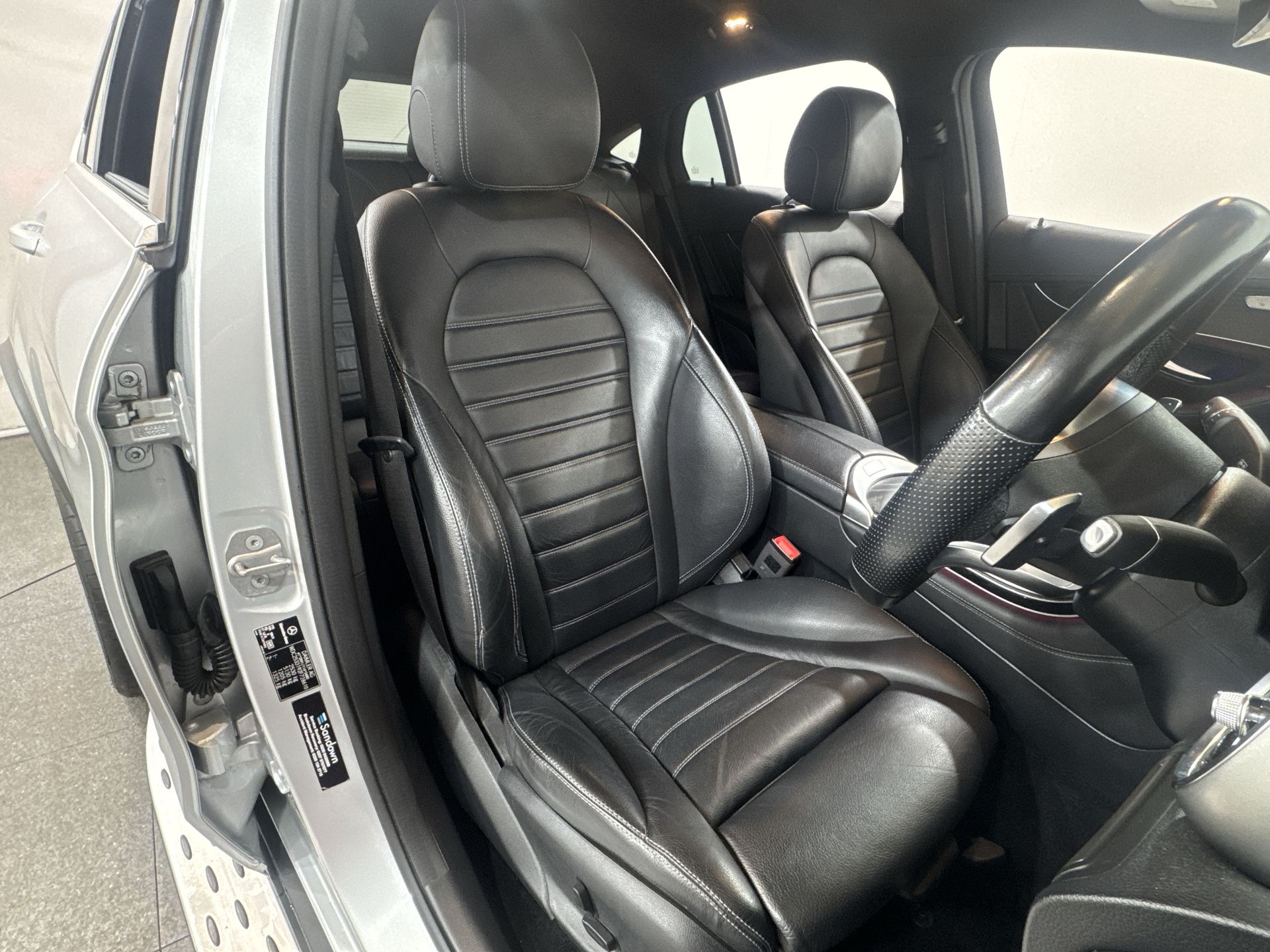 GLC 300D 4MATIC PREMIUM 9G-TRONIC