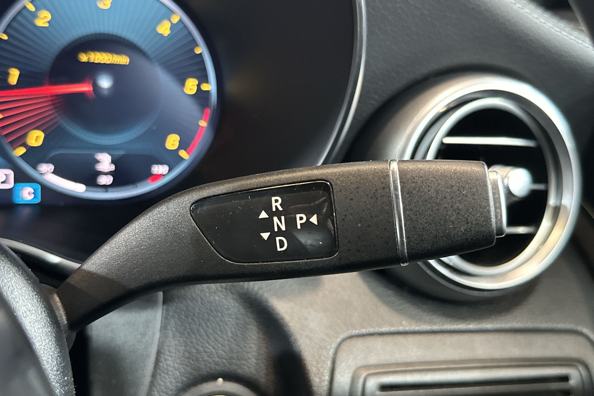 GLC 300D 4MATIC PREMIUM 9G-TRONIC