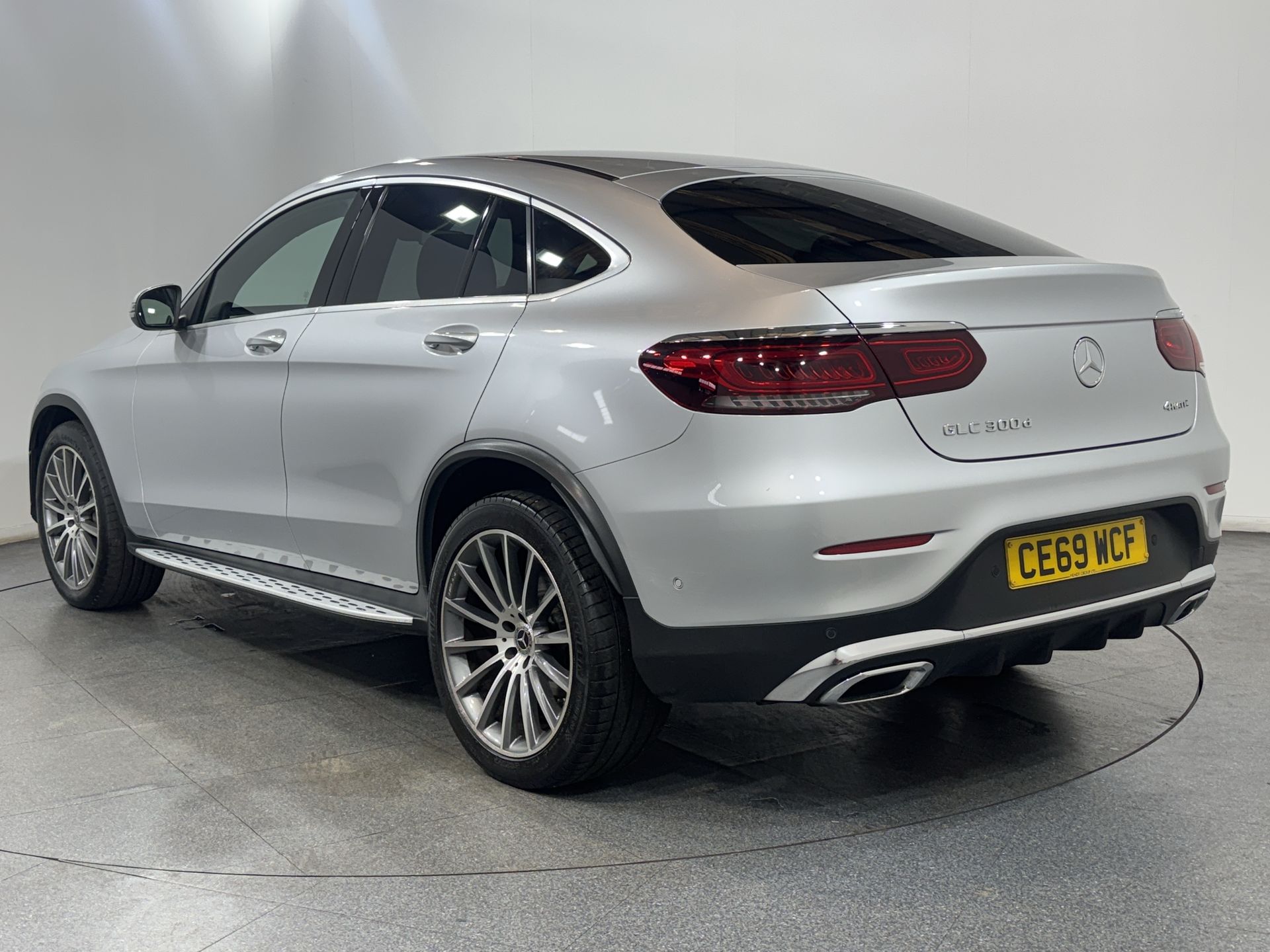 GLC 300D 4MATIC PREMIUM 9G-TRONIC