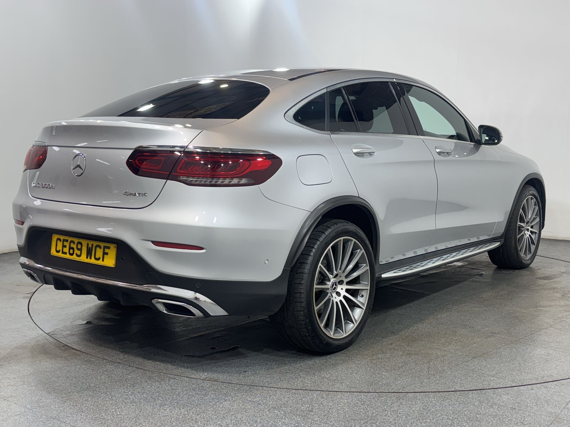 GLC 300D 4MATIC PREMIUM 9G-TRONIC