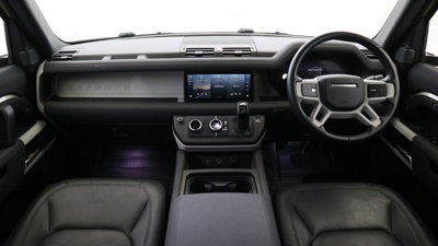 LAND ROVER DEFENDER 110
