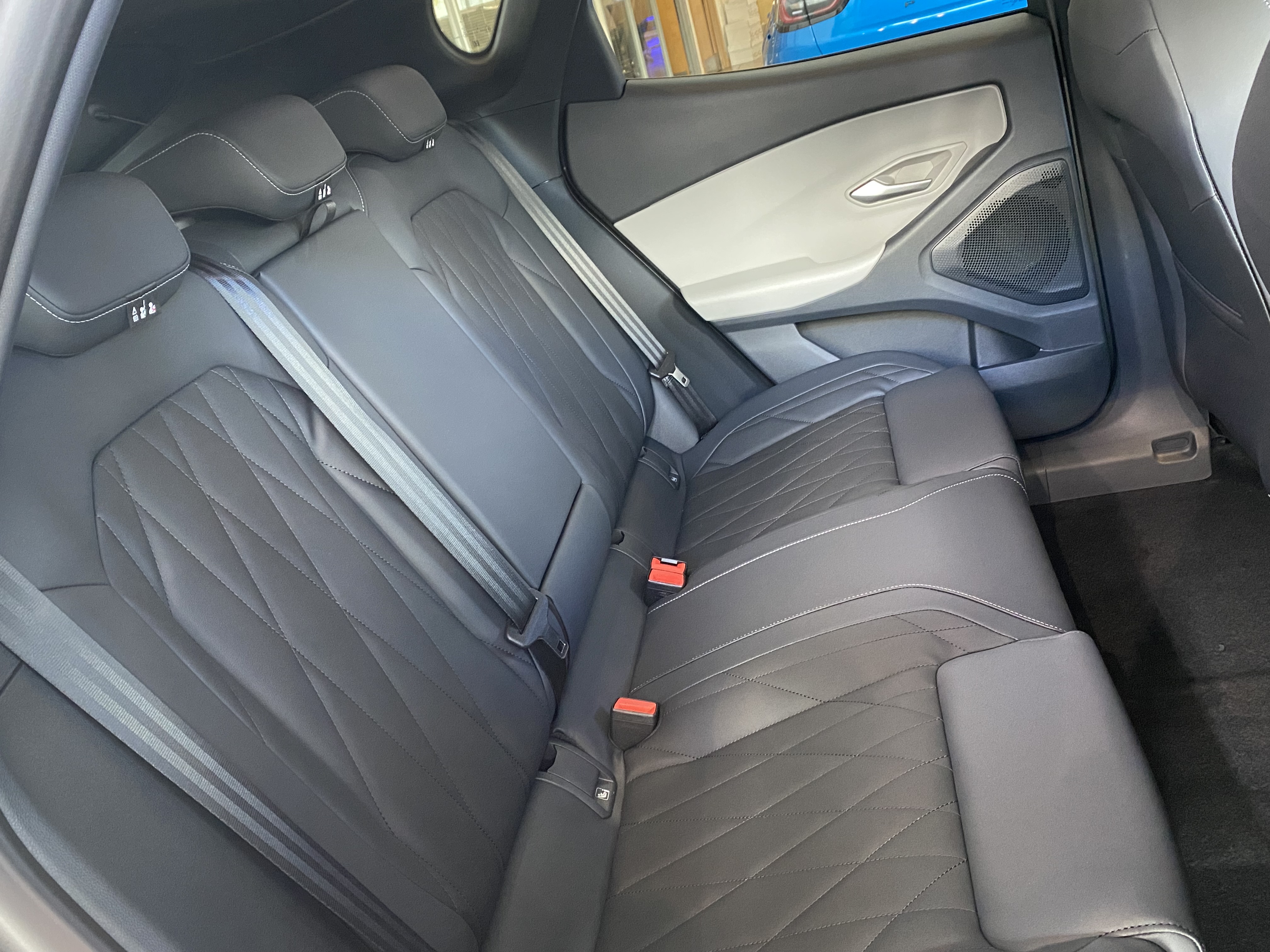 FORD CAPRI 250KW PREMIUM 79KWH AWD 5DR AUTO [DRIVER ASSIST]