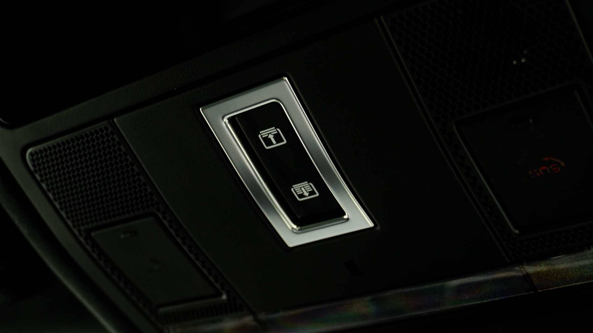 D200