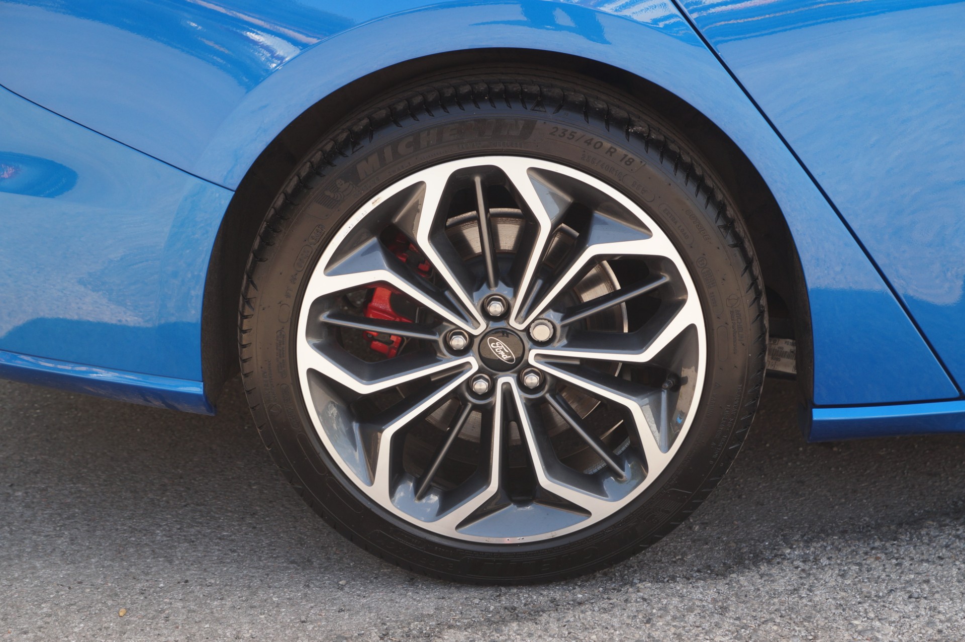 ECOBOOST HYBRID MHEV 155