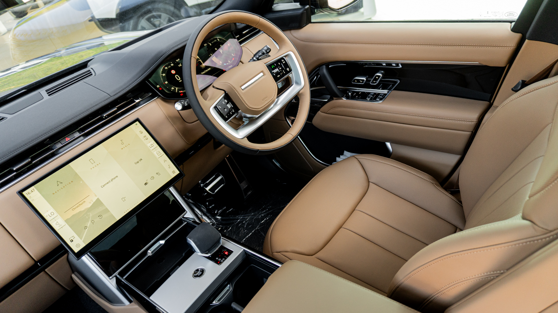 RANGE ROVER 3.0 D300 HSE 4DR AUTO ESTATE
