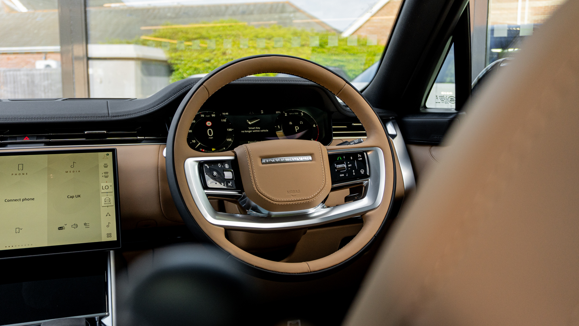 RANGE ROVER 3.0 D300 HSE 4DR AUTO ESTATE