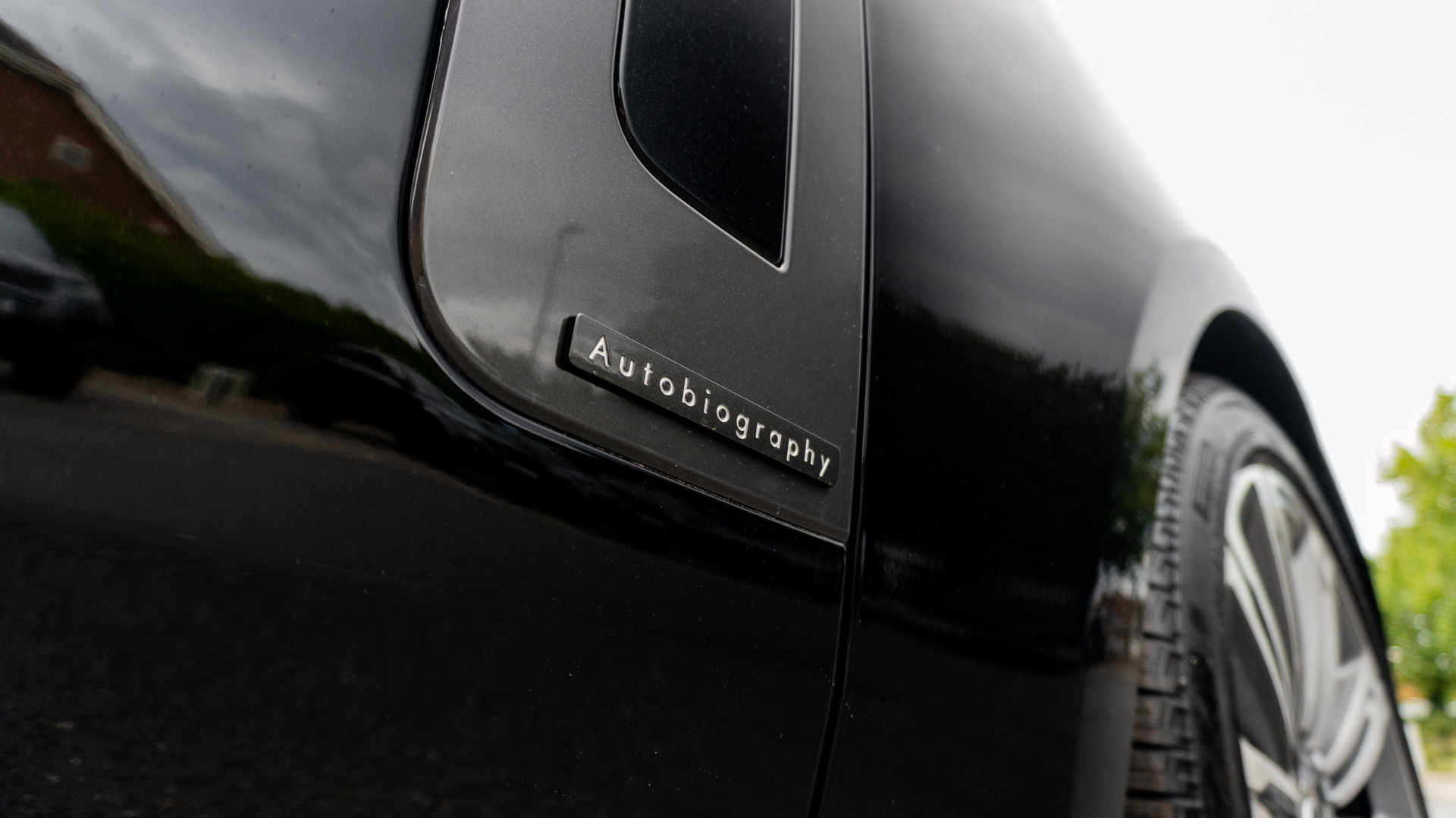 D350