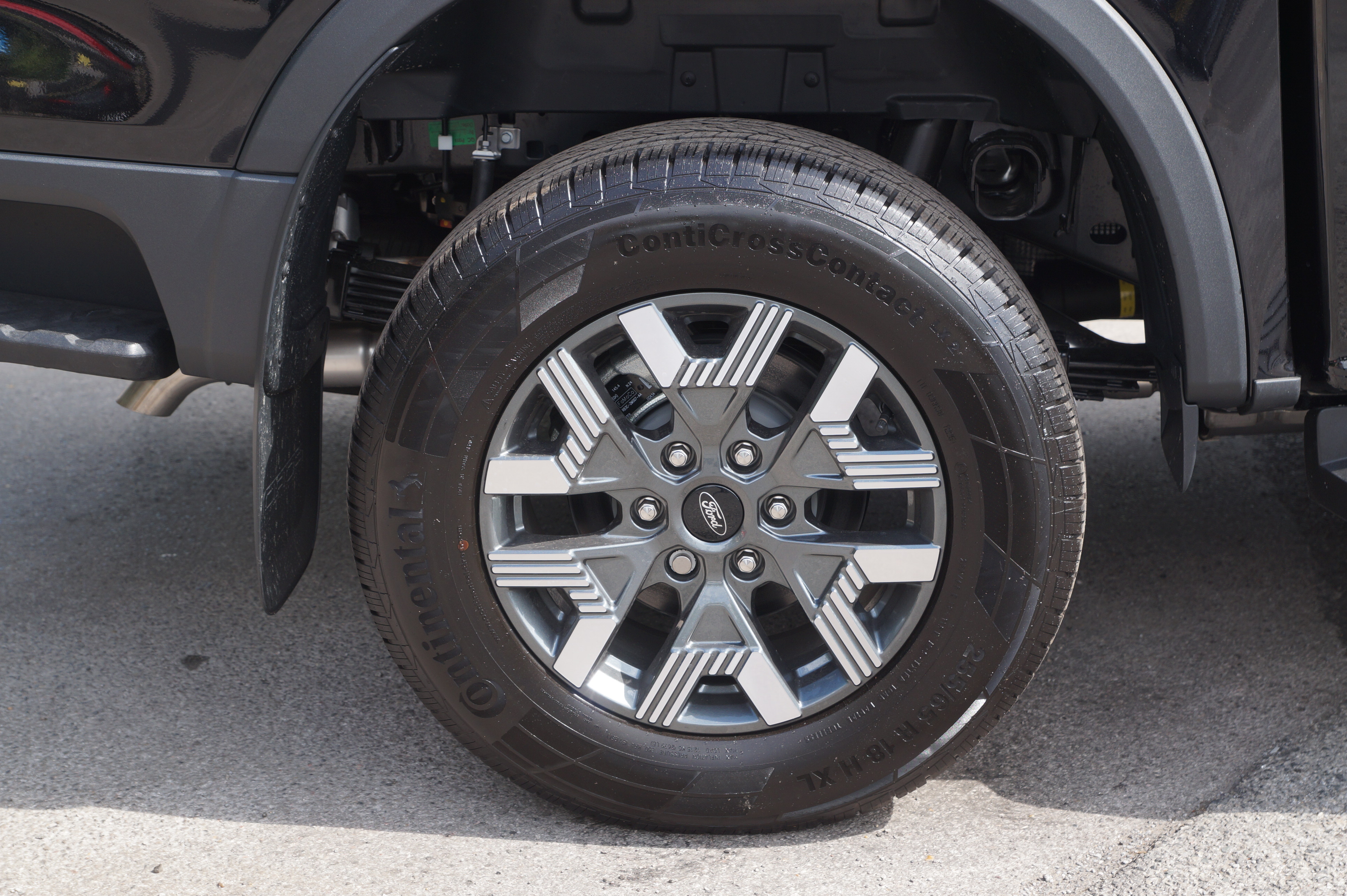 PICK UP D/CAB ECOBOOST PHEV 281