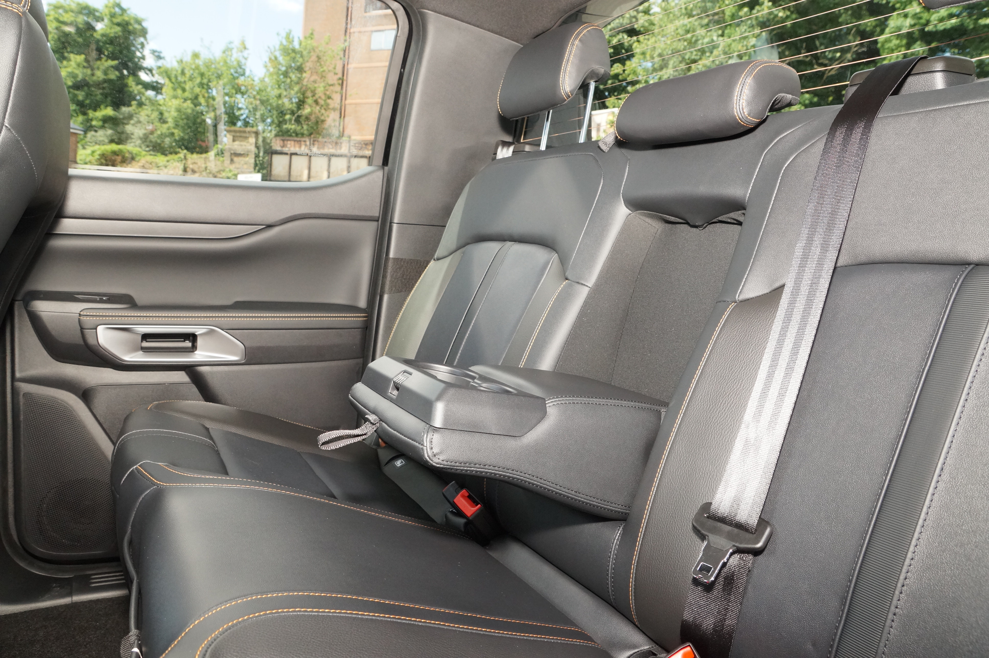 PICK UP D/CAB ECOBOOST PHEV 281