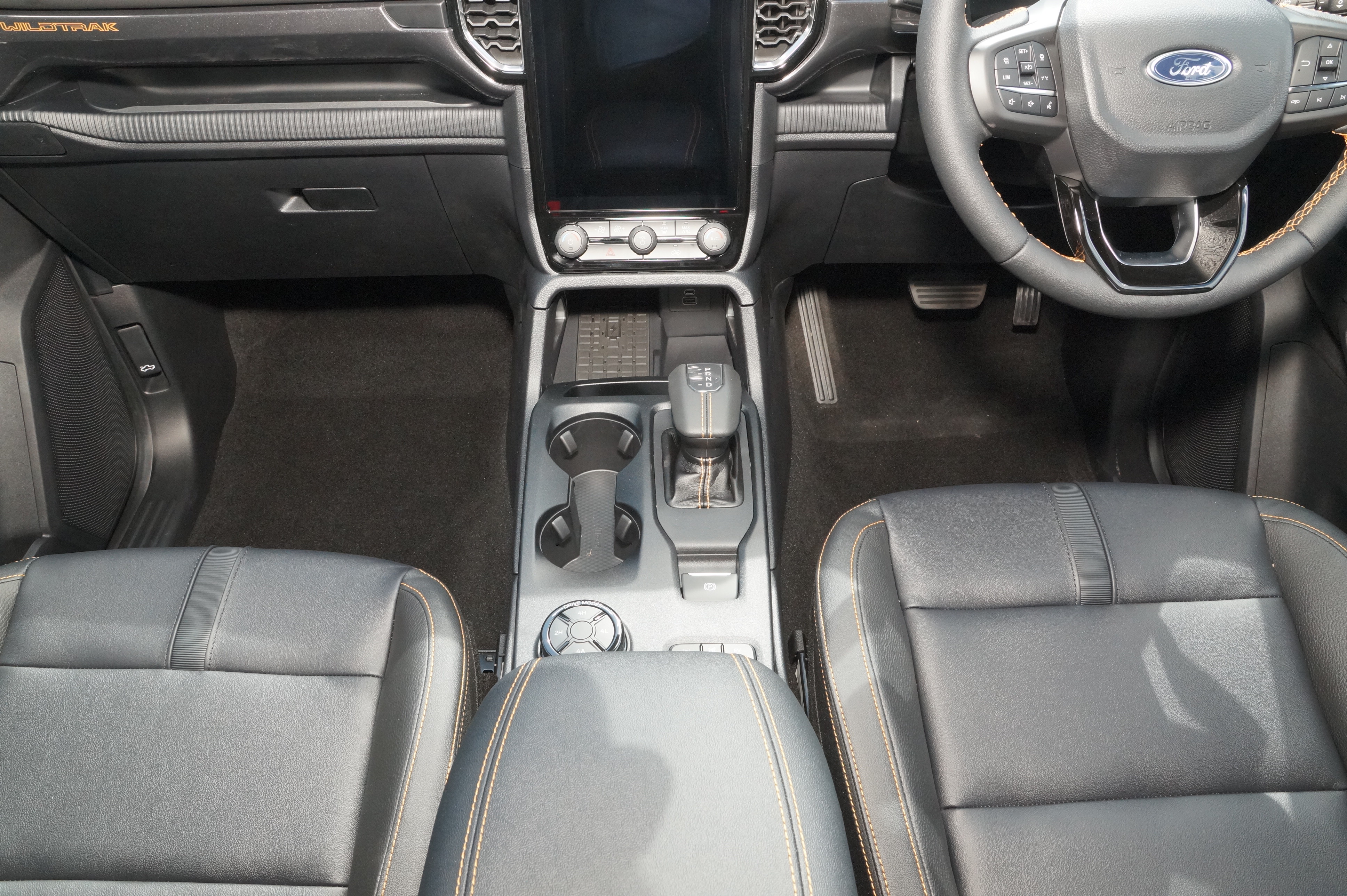 PICK UP D/CAB ECOBOOST PHEV 281