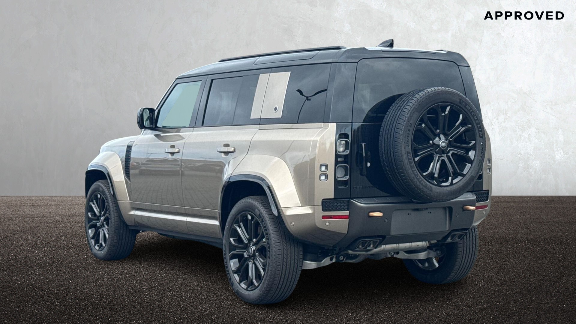 DEFENDER 4.4 P635 OCTA 110 5DR AUTO ESTATE