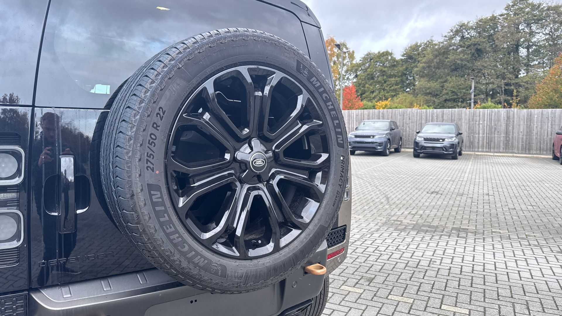 DEFENDER 4.4 P635 OCTA 110 5DR AUTO ESTATE