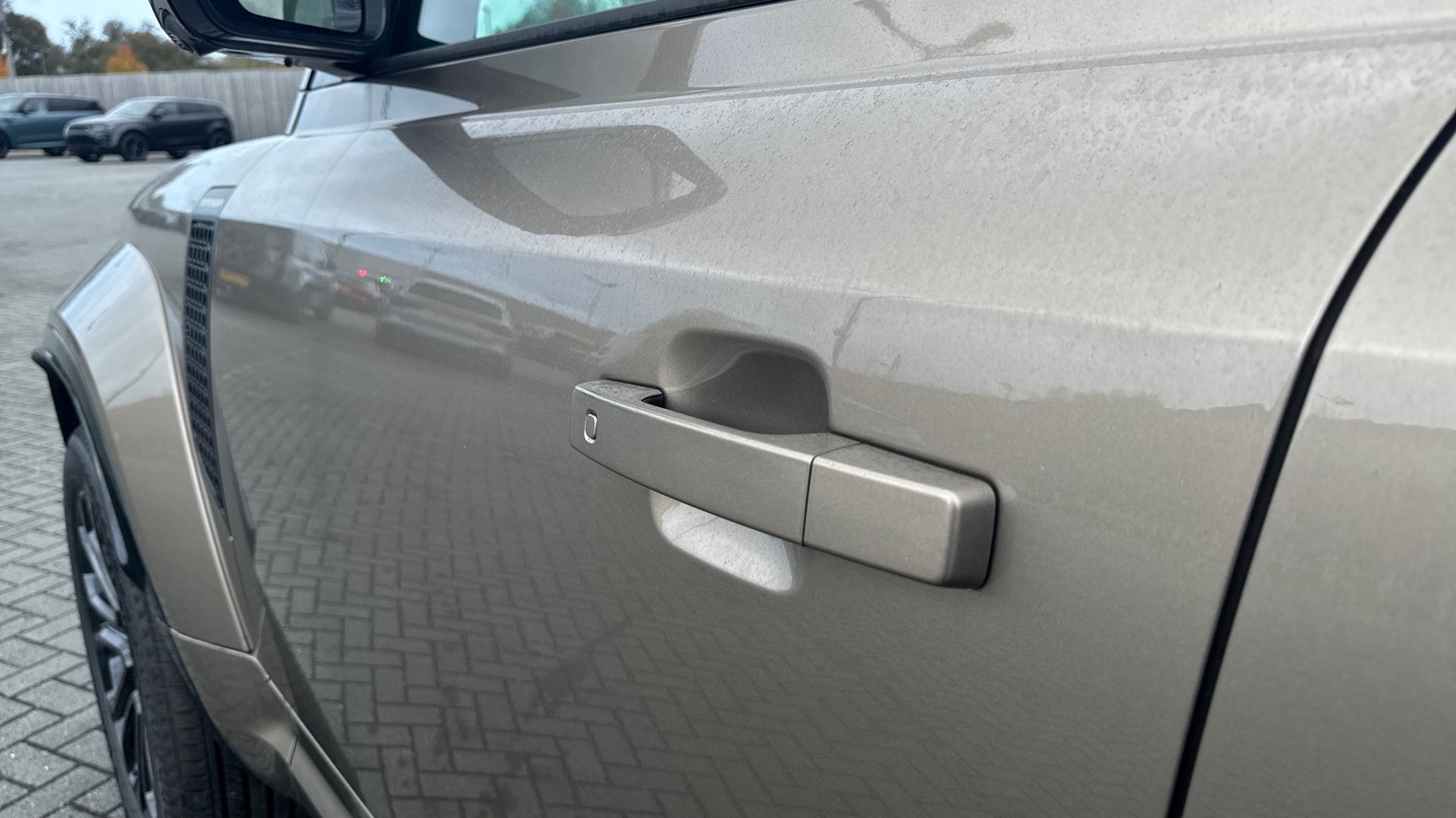 DEFENDER 4.4 P635 OCTA 110 5DR AUTO ESTATE