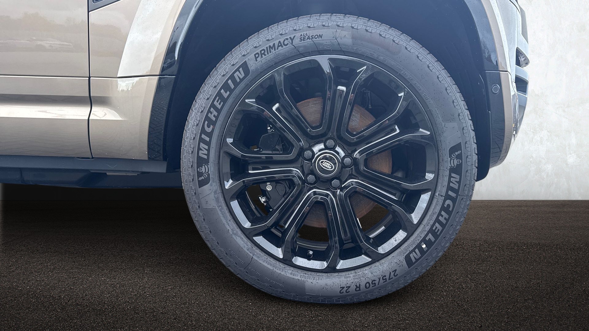 DEFENDER 4.4 P635 OCTA 110 5DR AUTO ESTATE